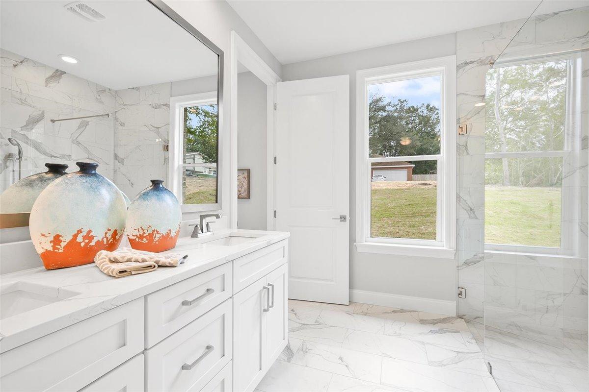 RAIDERS LANDING PH 1 - Residential