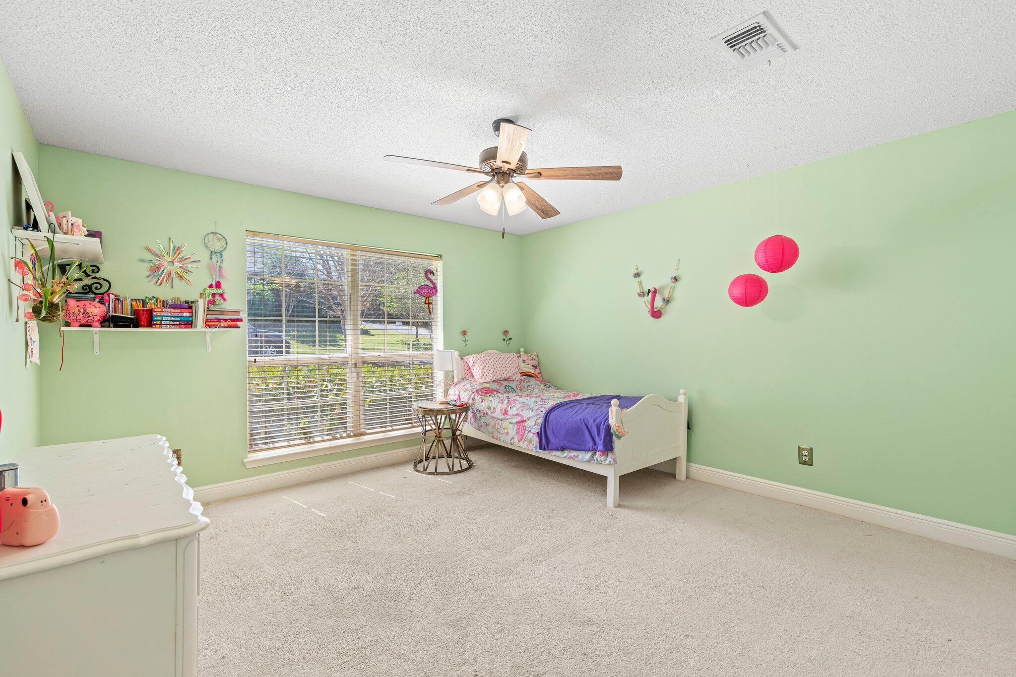 FOX VALLEY - Residential