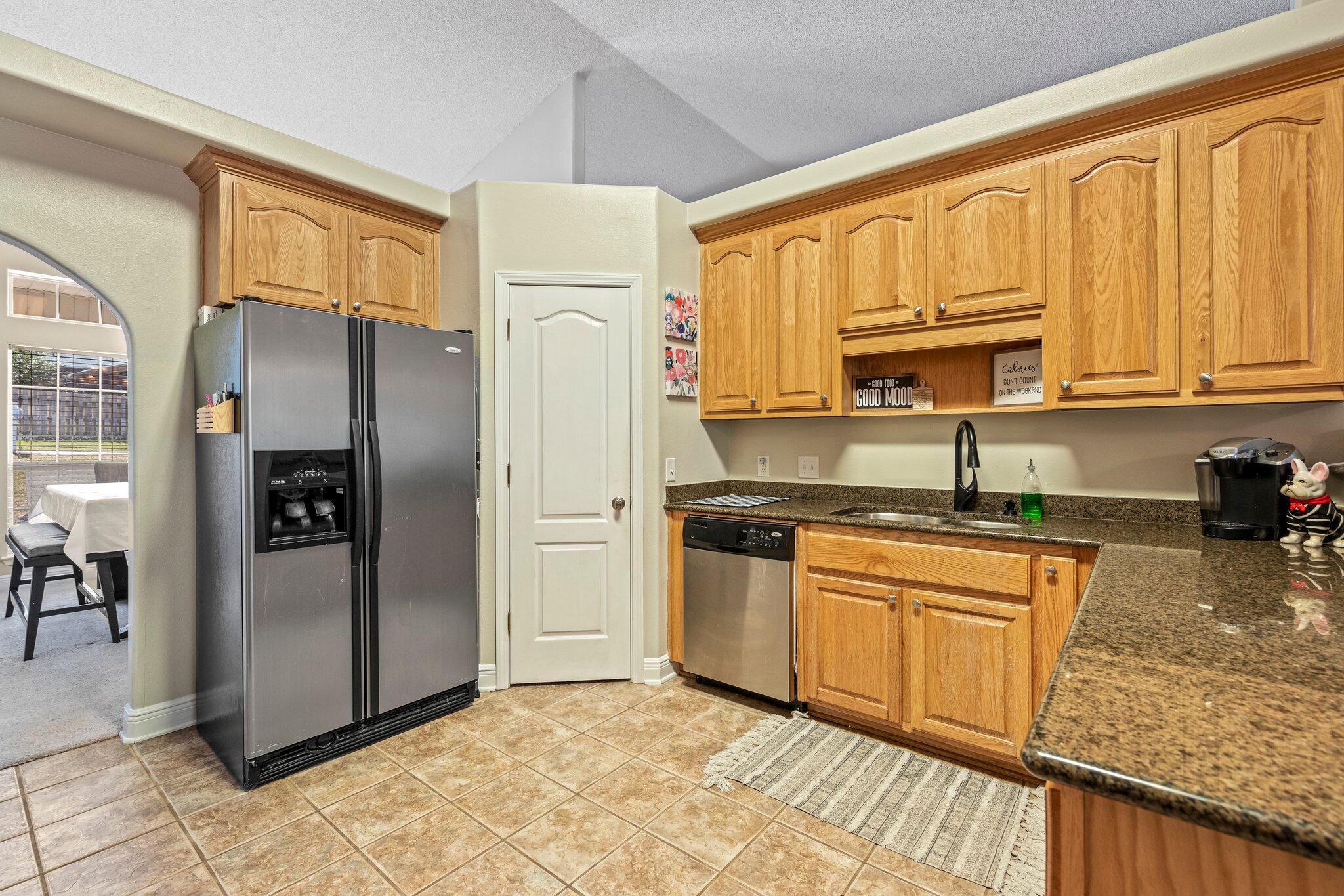FOX VALLEY - Residential