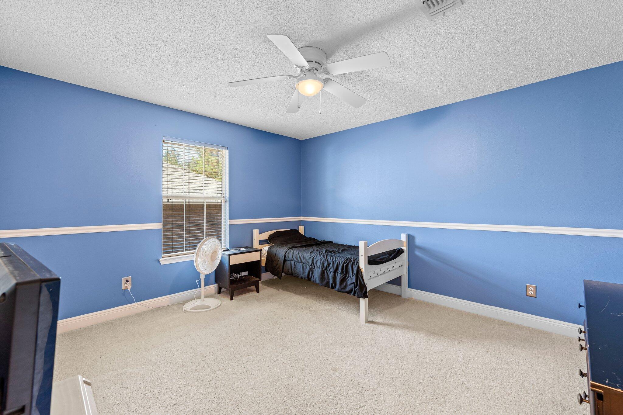 FOX VALLEY - Residential