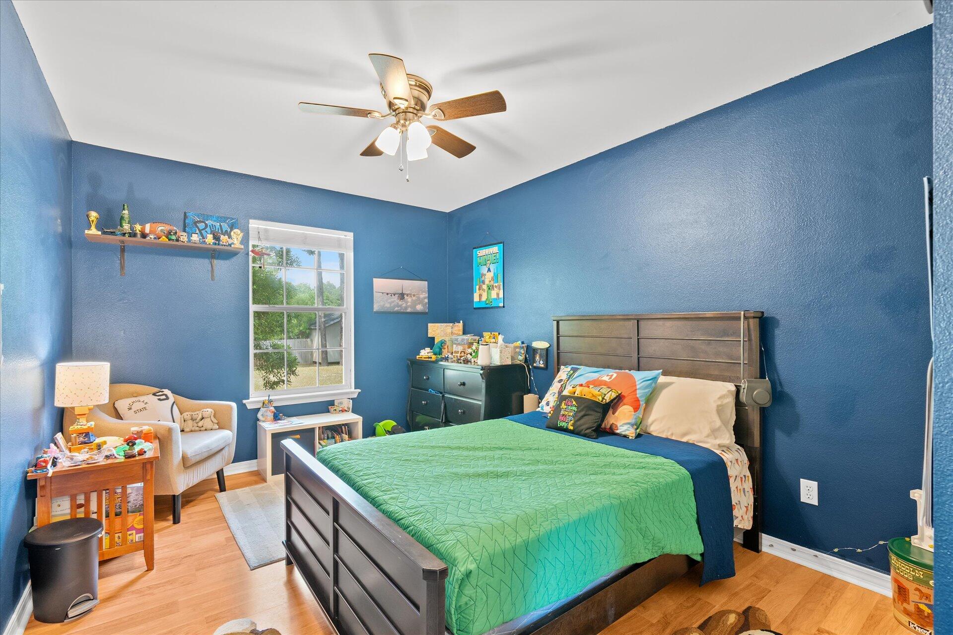 HOLLEY BY THE SEA - Residential