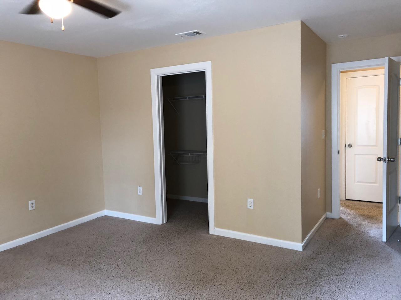 THE PINES - Residential