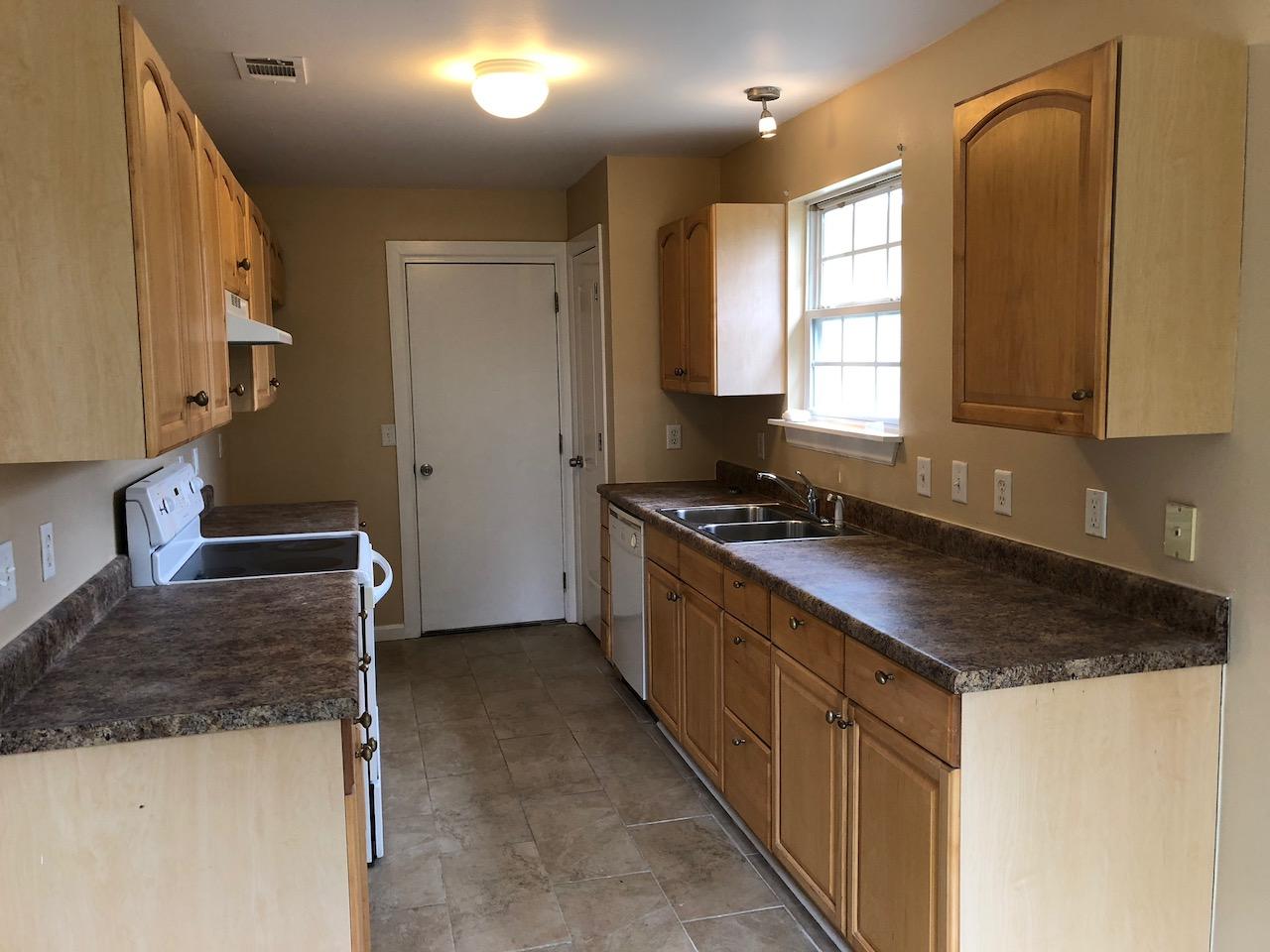 THE PINES - Residential