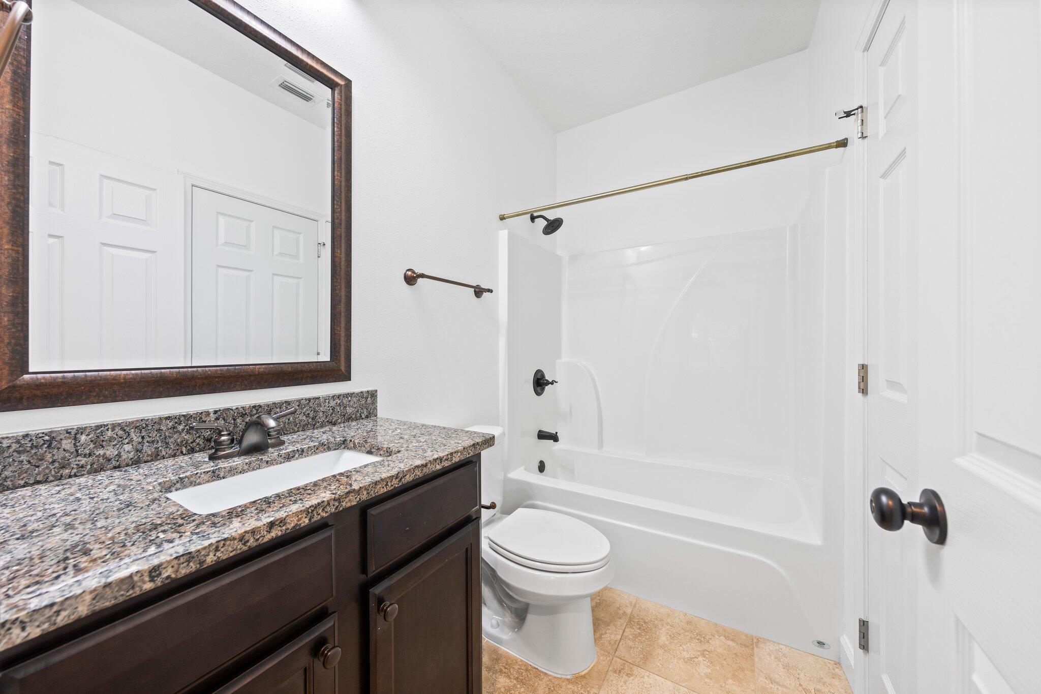 GARNIERS BEACH 2ND - Residential Lease