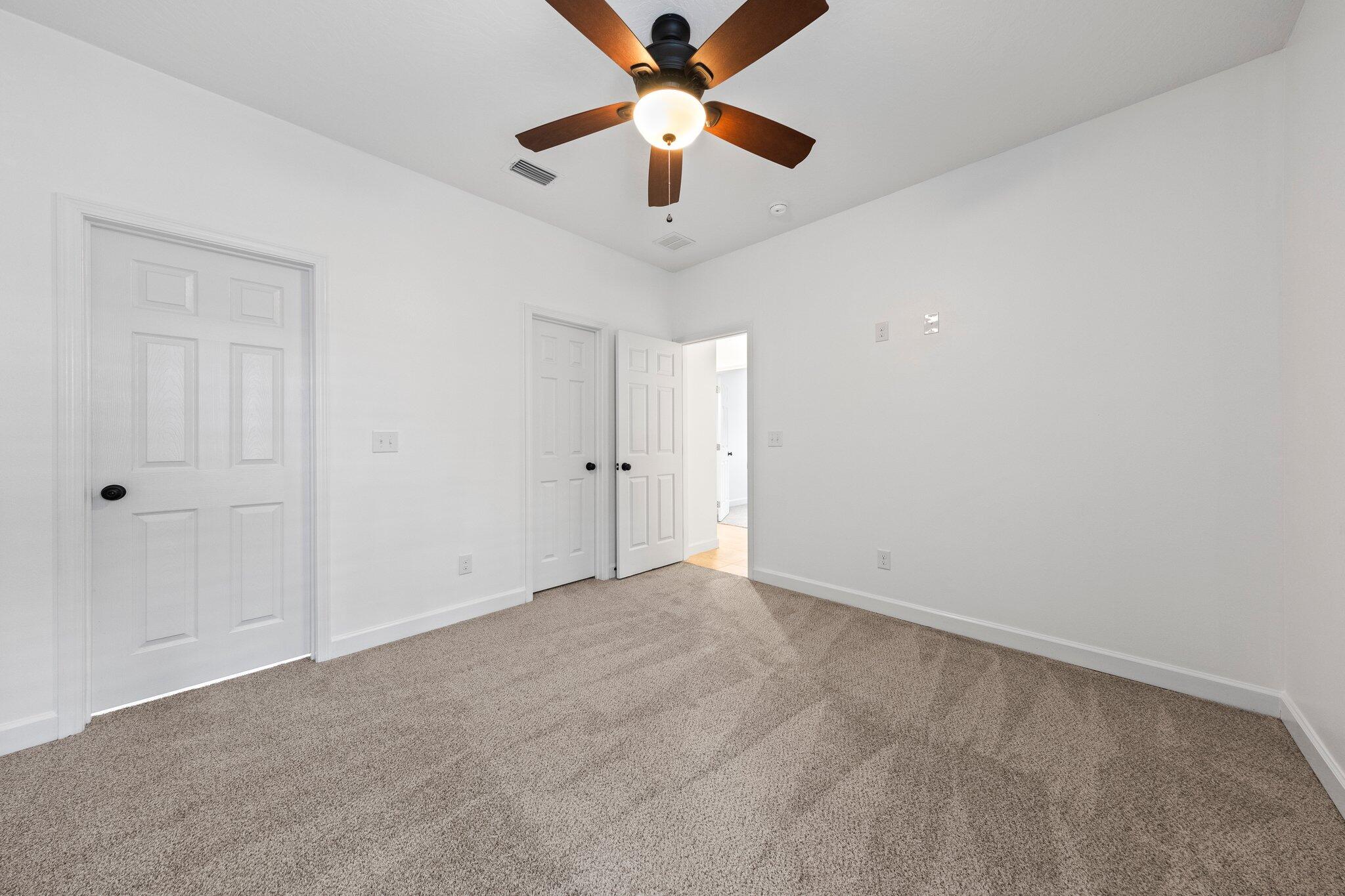 GARNIERS BEACH 2ND - Residential Lease