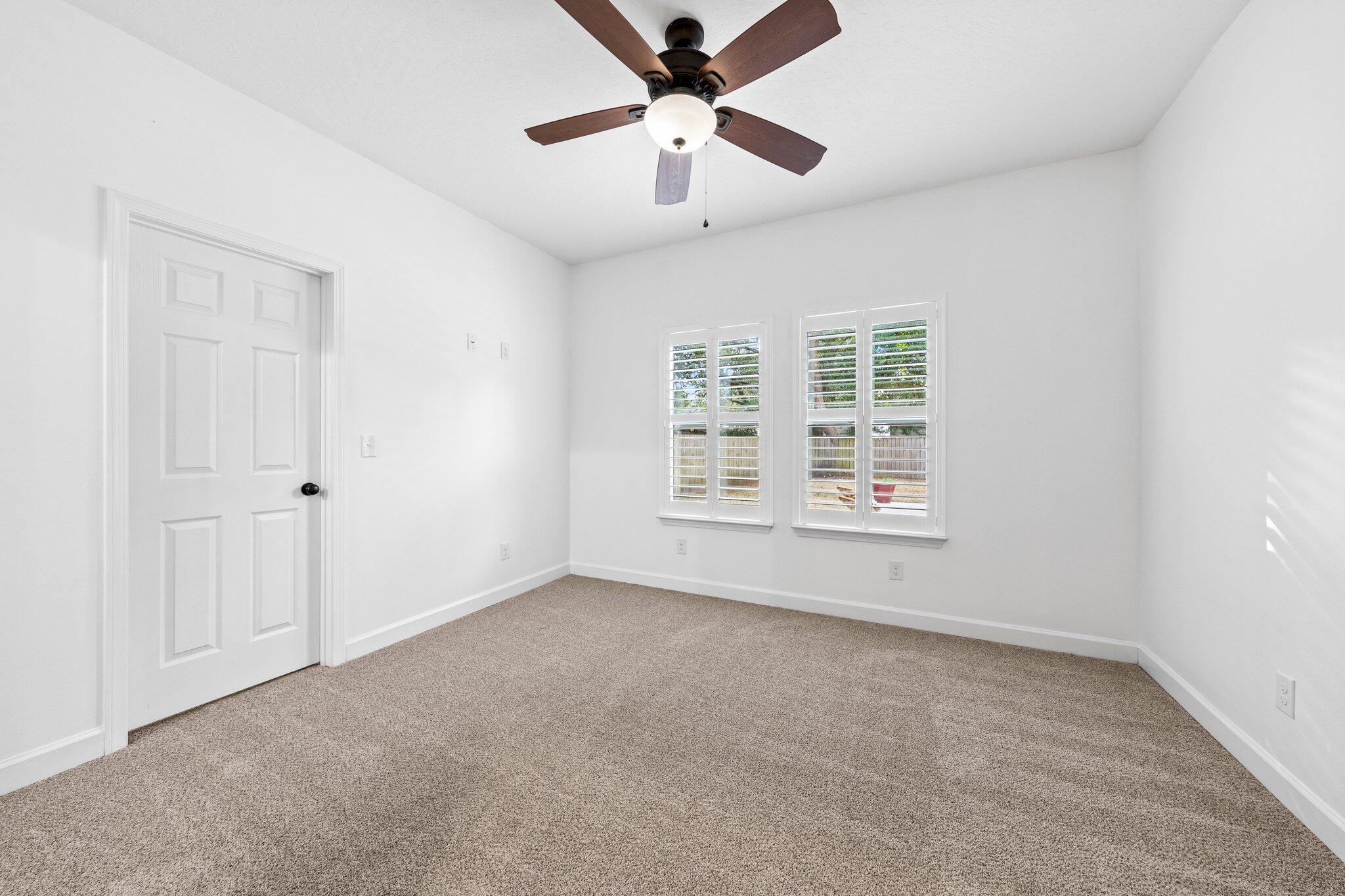 GARNIERS BEACH 2ND - Residential Lease