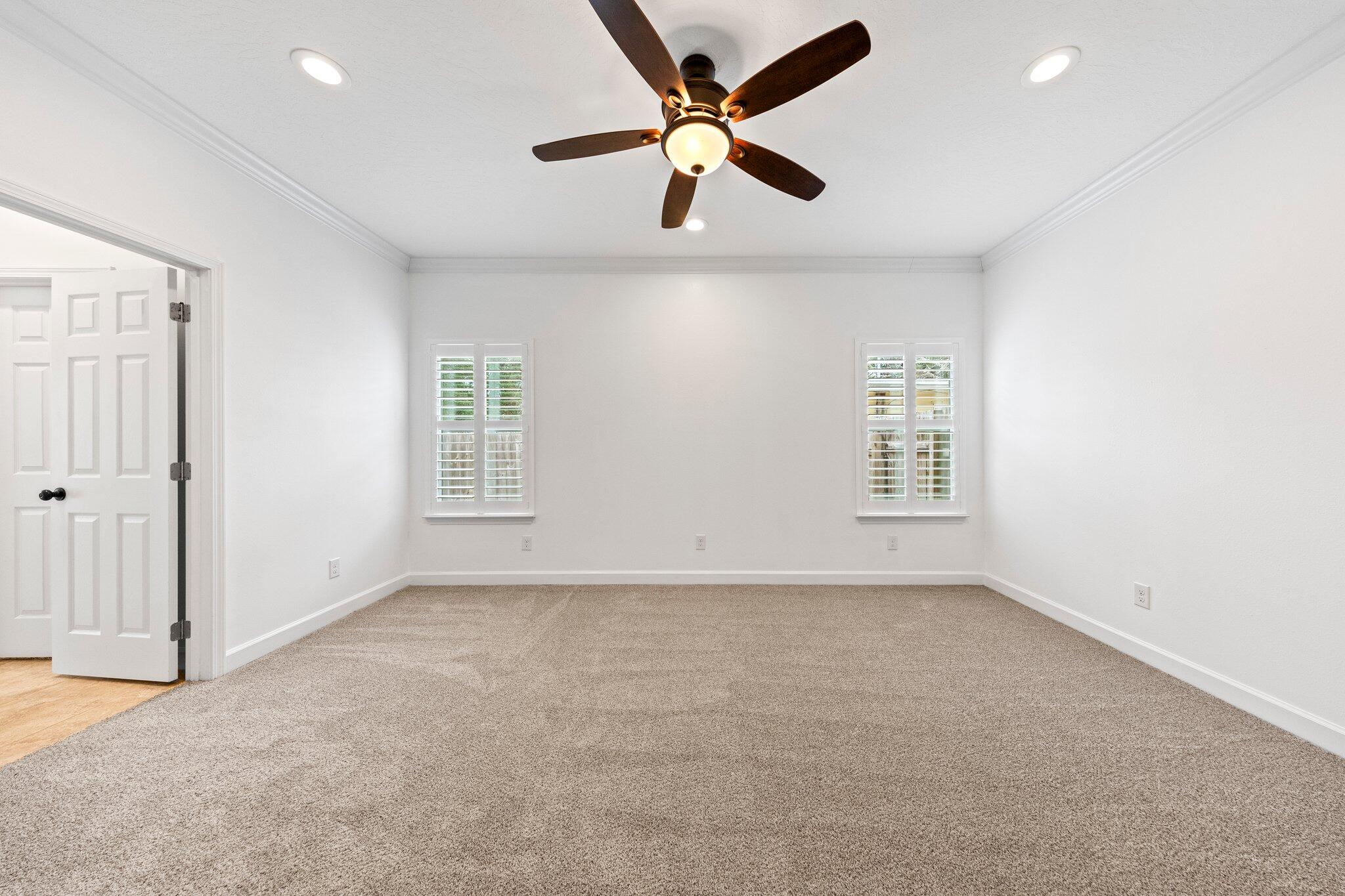 GARNIERS BEACH 2ND - Residential Lease