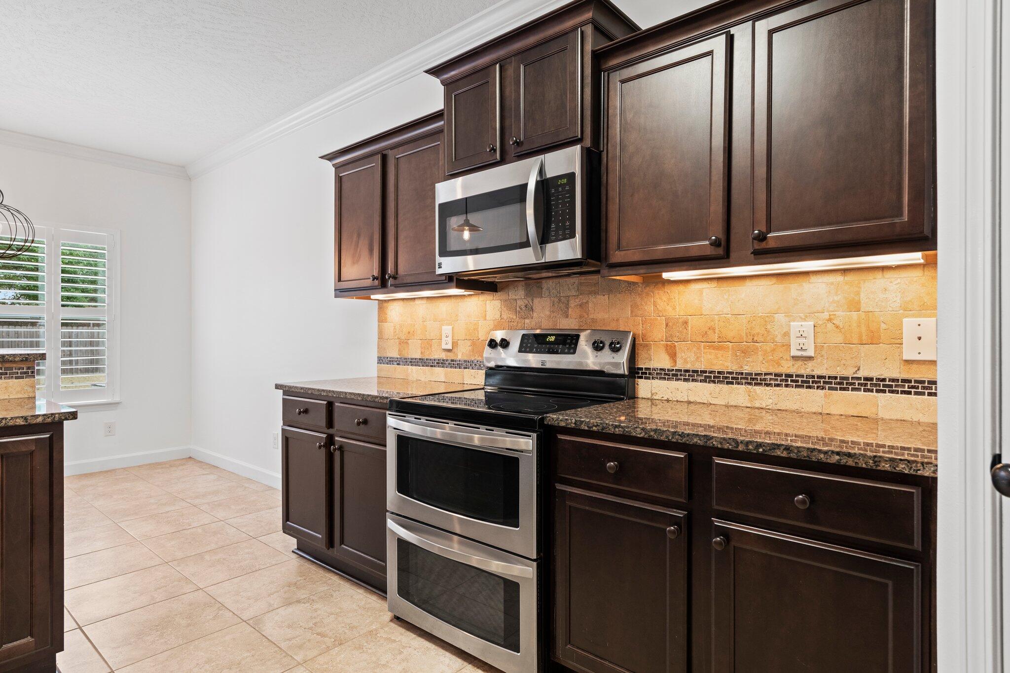 GARNIERS BEACH 2ND - Residential Lease