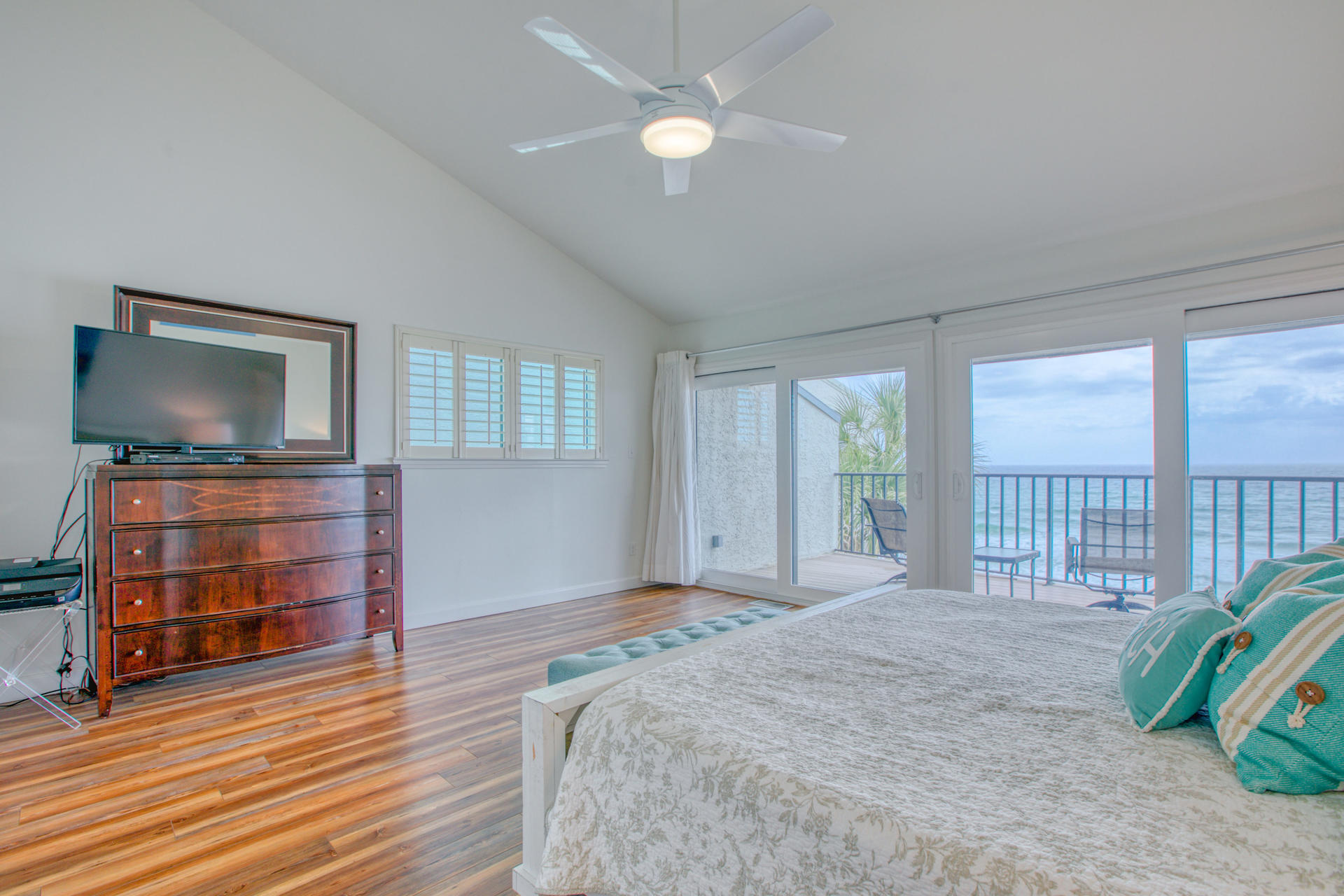 BLUE MOUNTAIN VILLAS CONDO - Residential