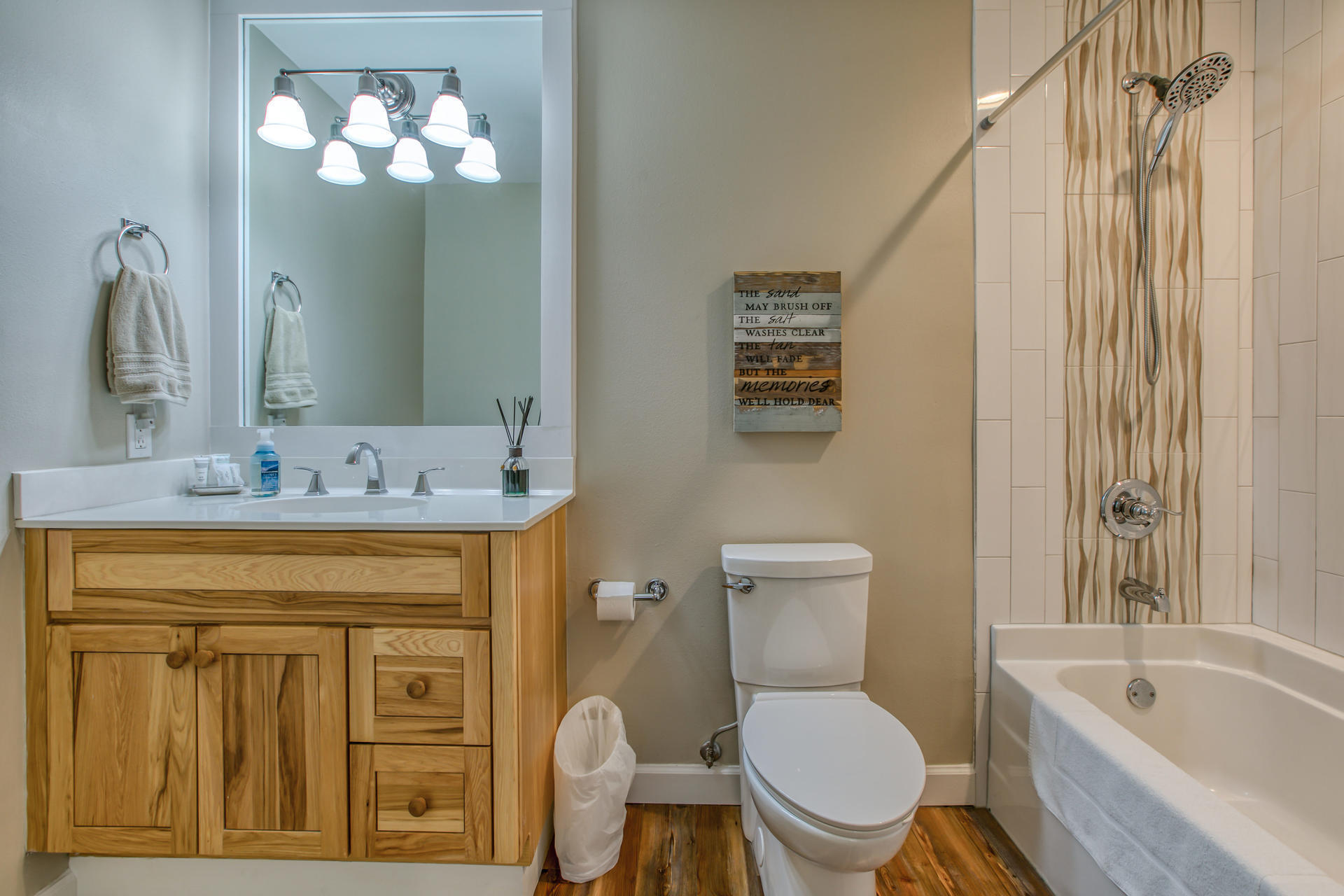 BLUE MOUNTAIN VILLAS CONDO - Residential