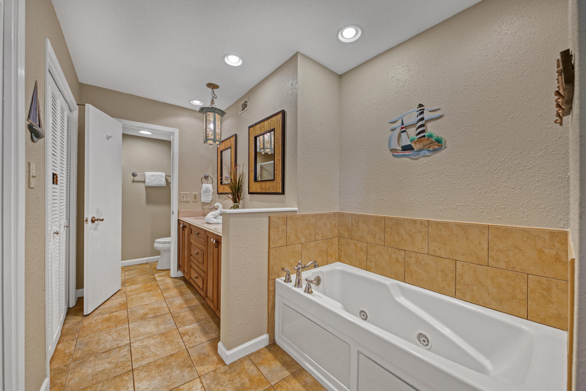 SEASCAPE CONDO PH 6B PH 5 - Residential