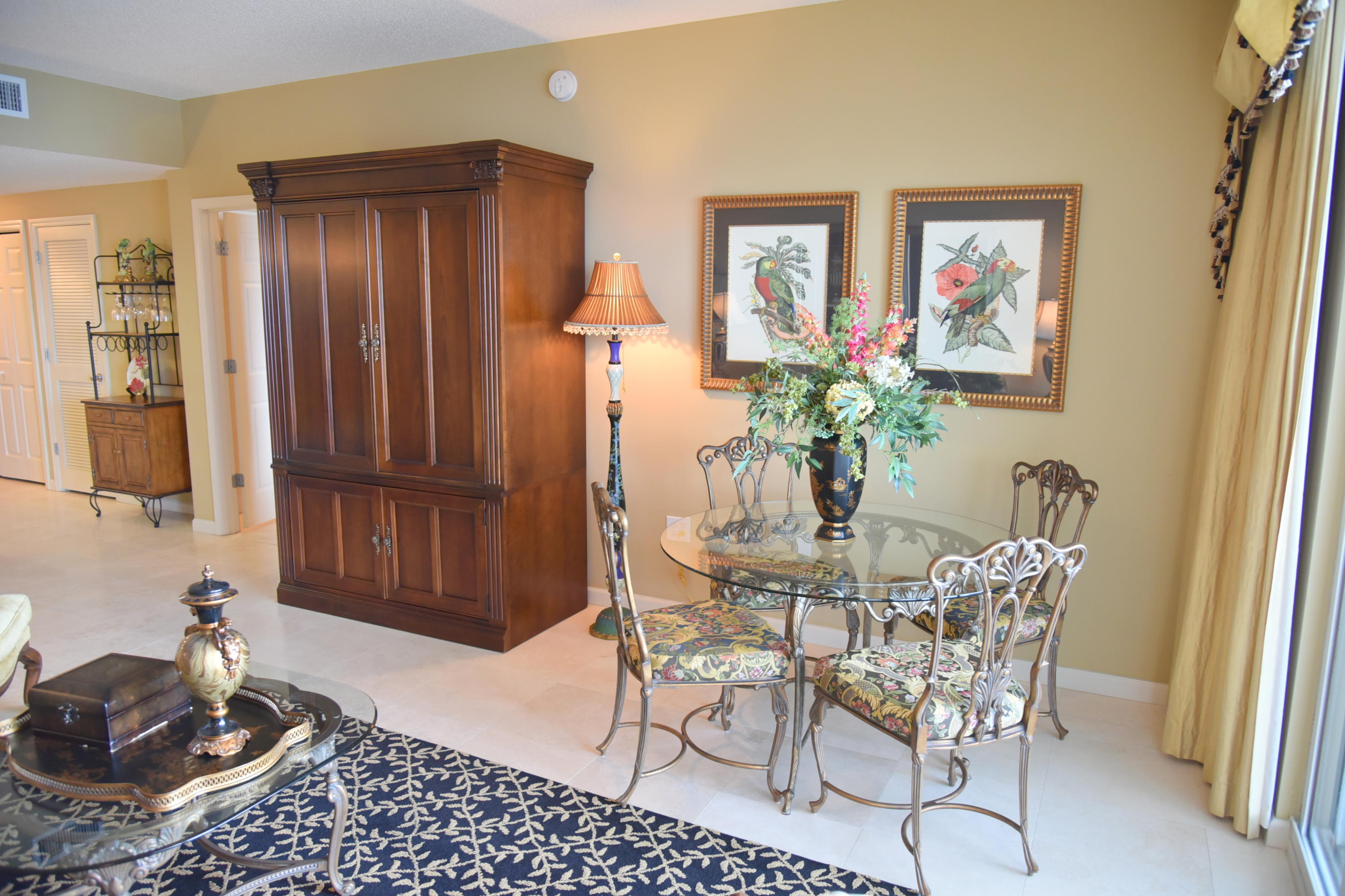 MAJESTIC SUN - Residential