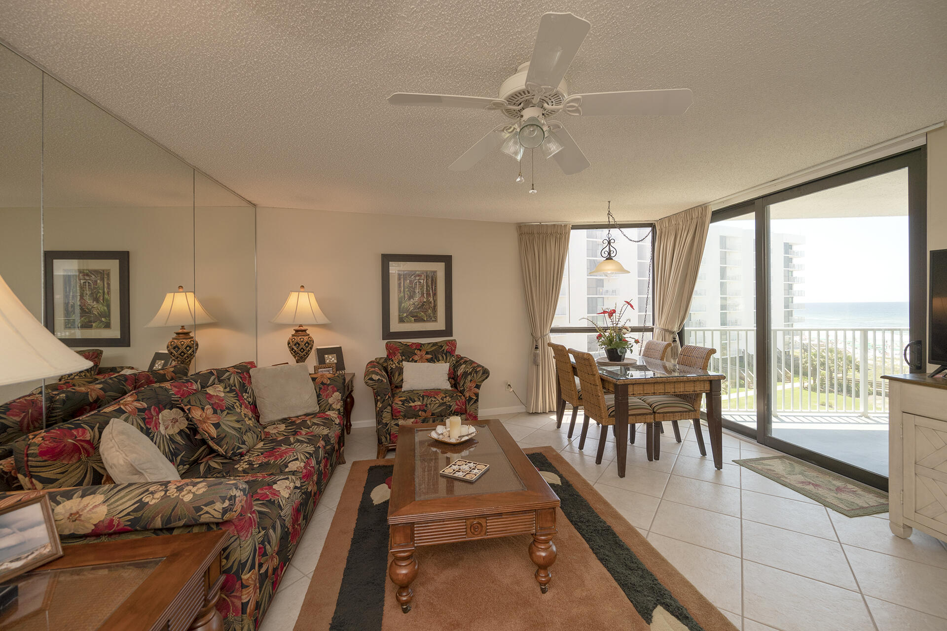 MAINSAIL CONDO PH 5 - Residential