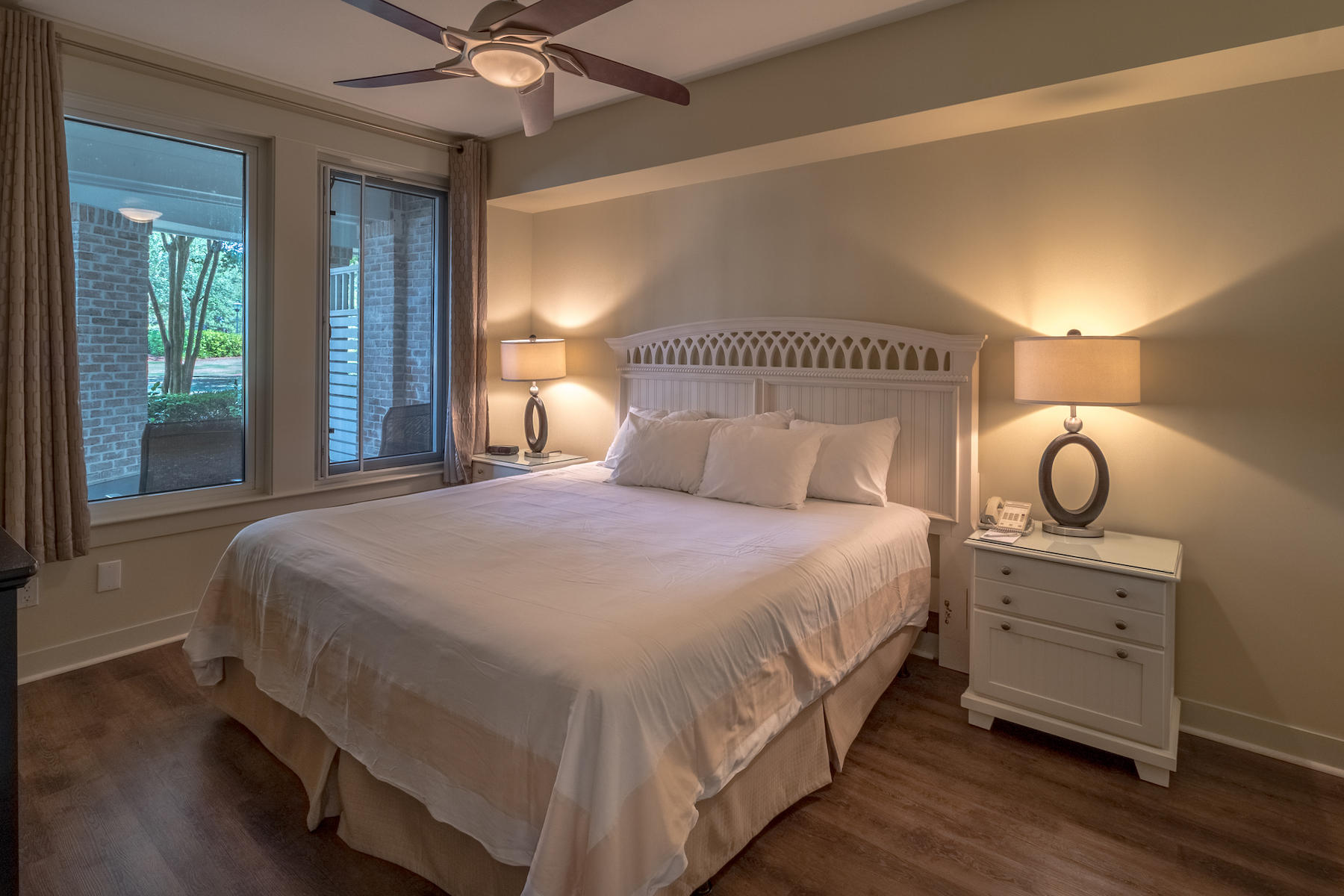 BAHIA CONDO - Residential