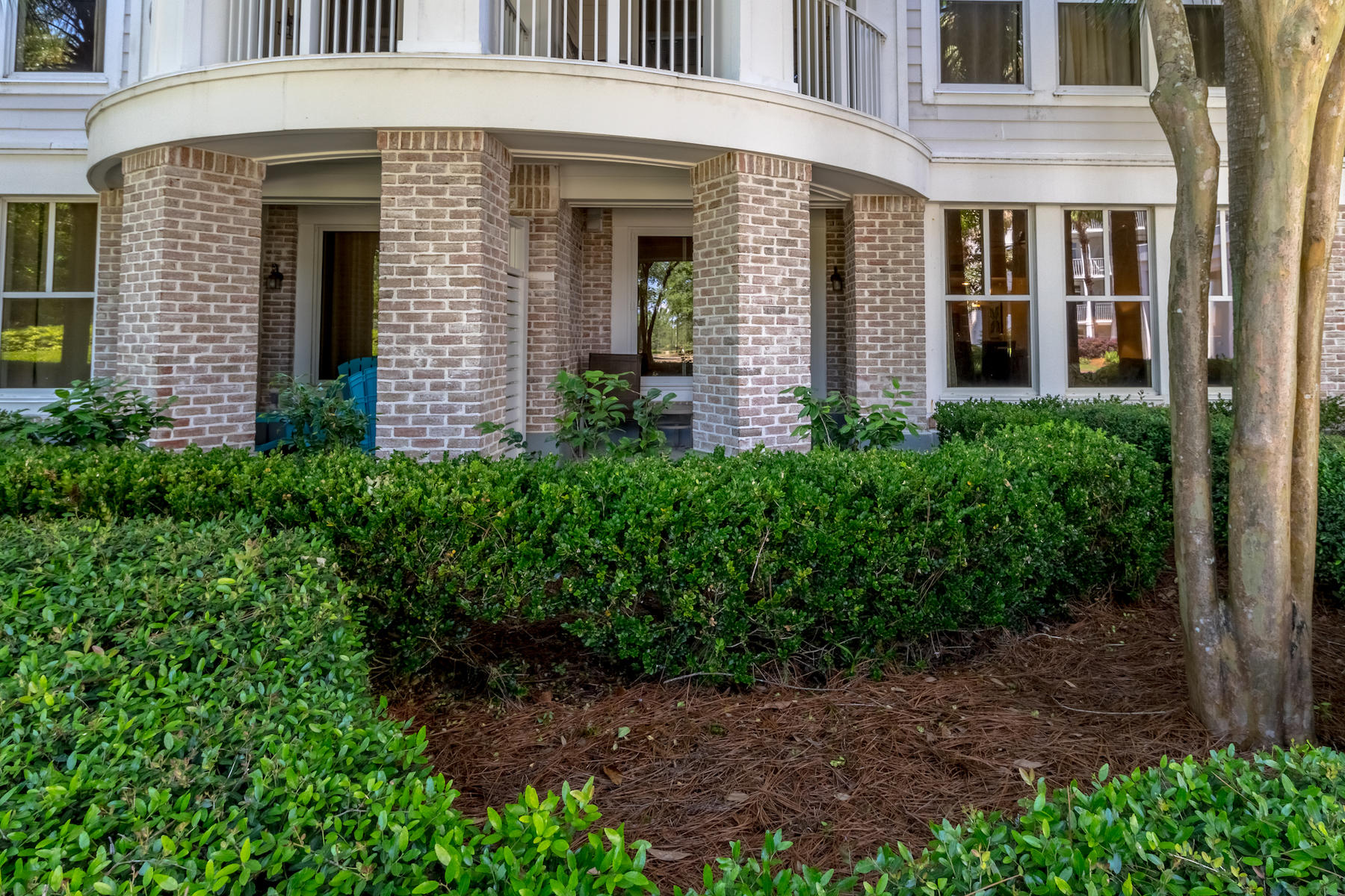 BAHIA CONDO - Residential