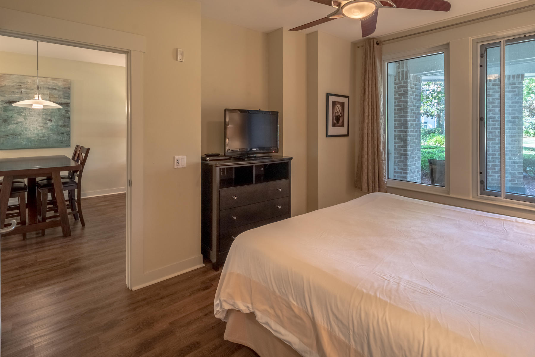 BAHIA CONDO - Residential