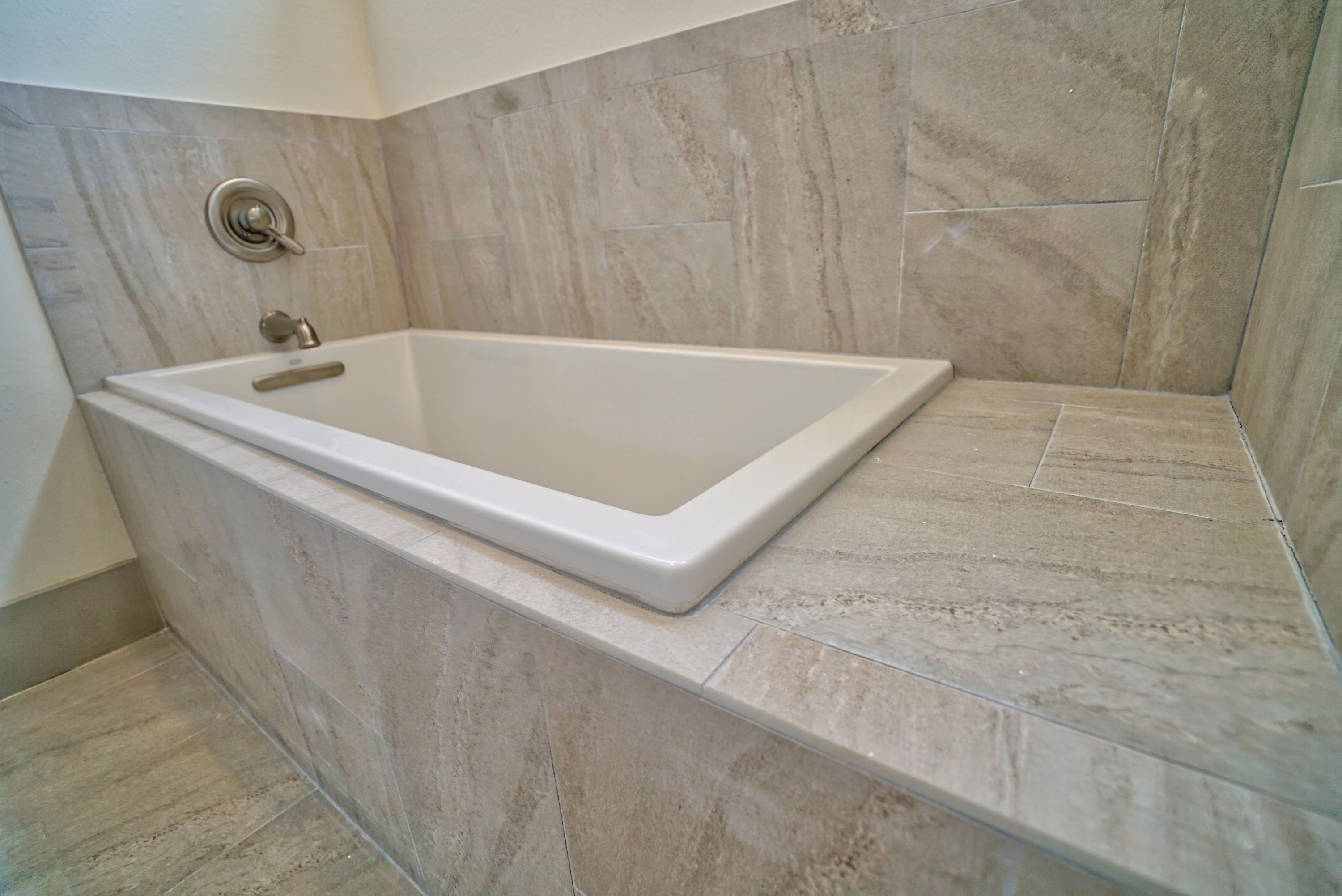 FRANGISTA BEACH 2ND ADDN - Residential