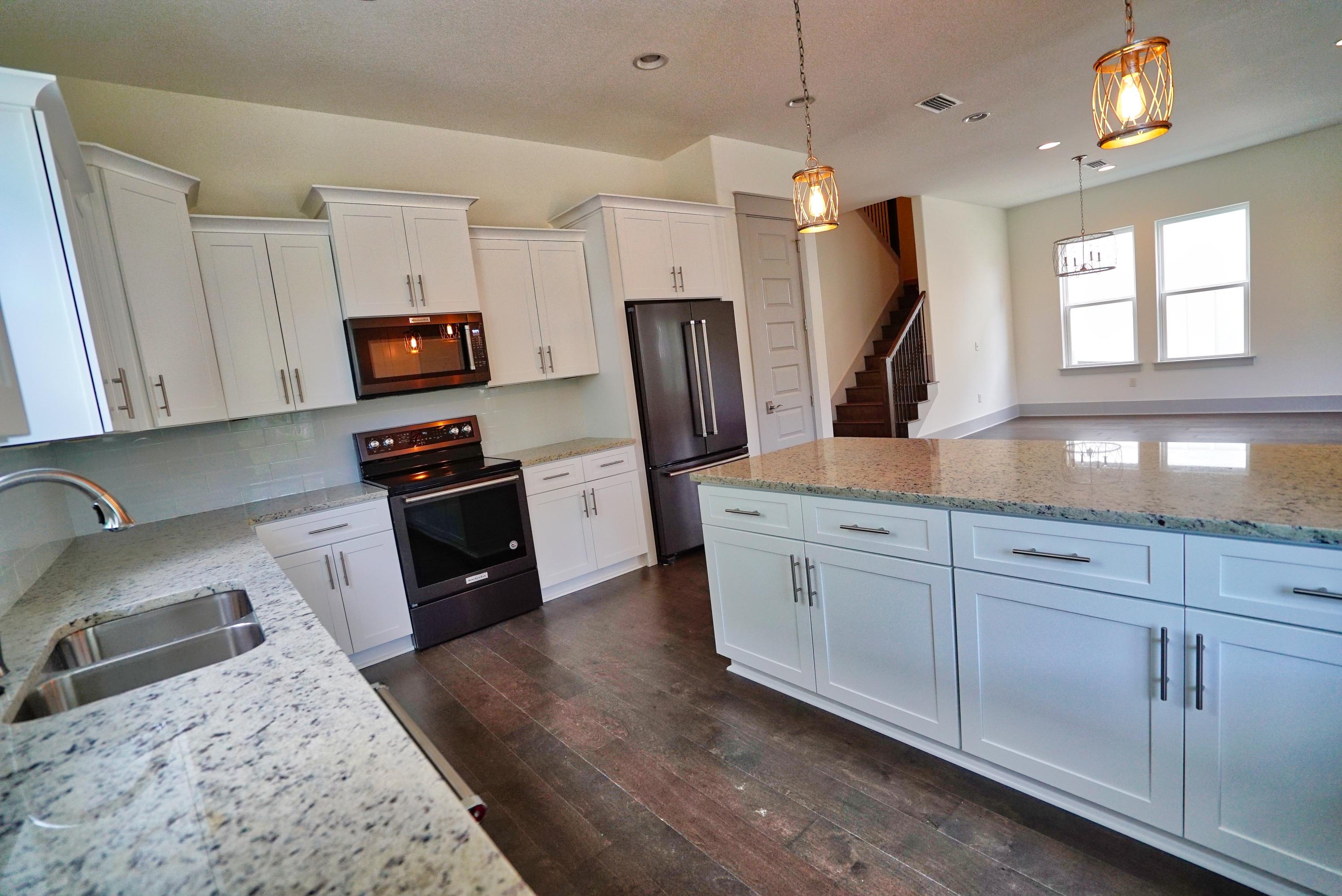 FRANGISTA BEACH 2ND ADDN - Residential