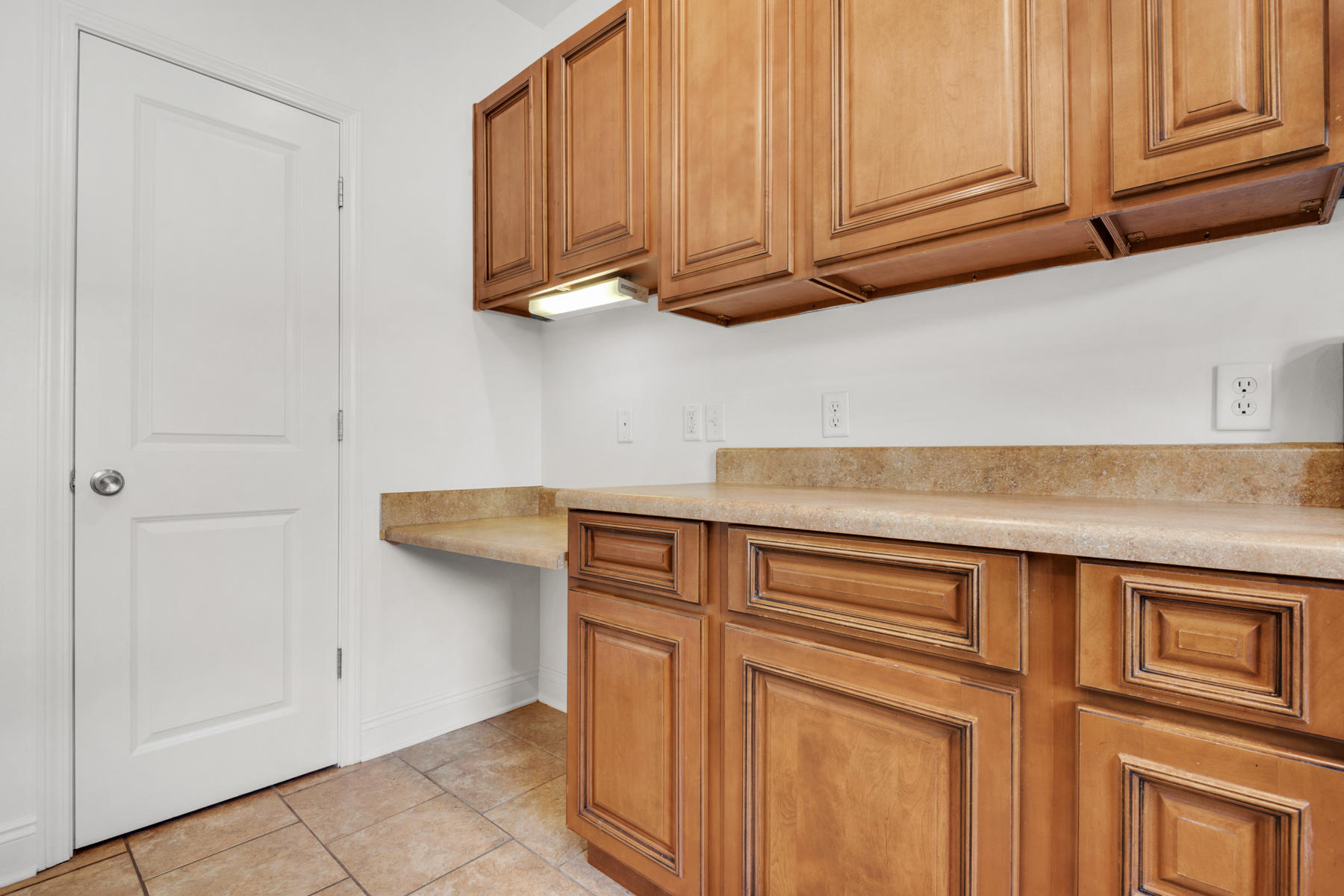 TOWN OF VILLA TASSO - Residential