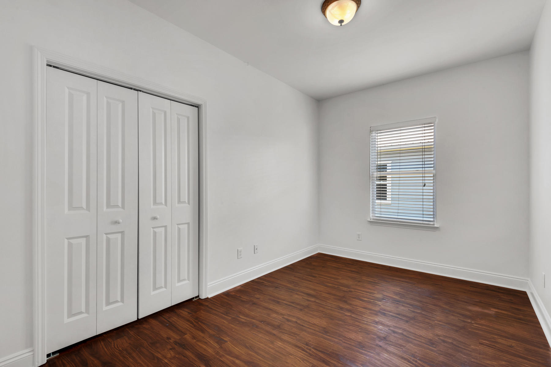 TOWN OF VILLA TASSO - Residential