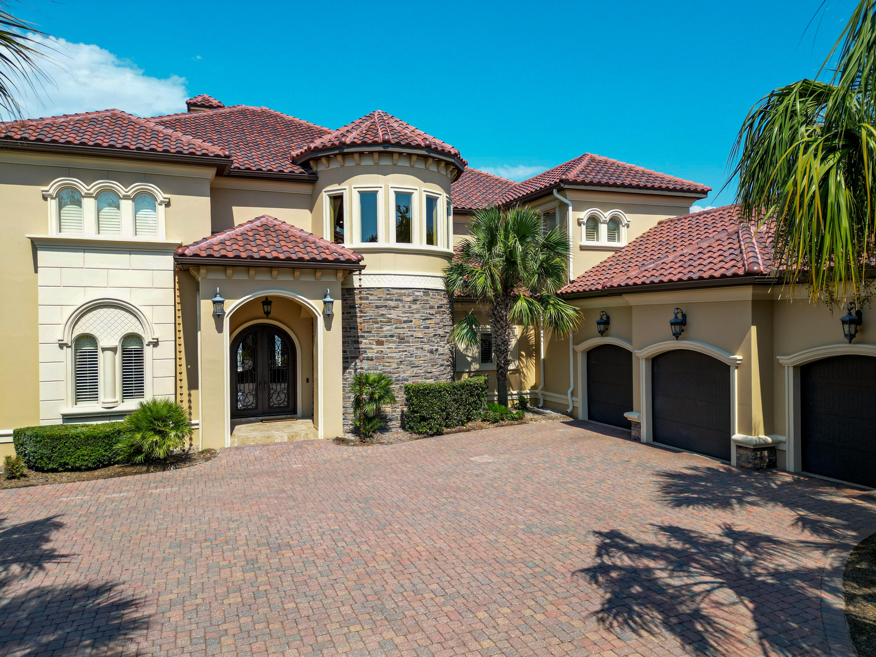 REGATTA BAY PH 3 - Residential