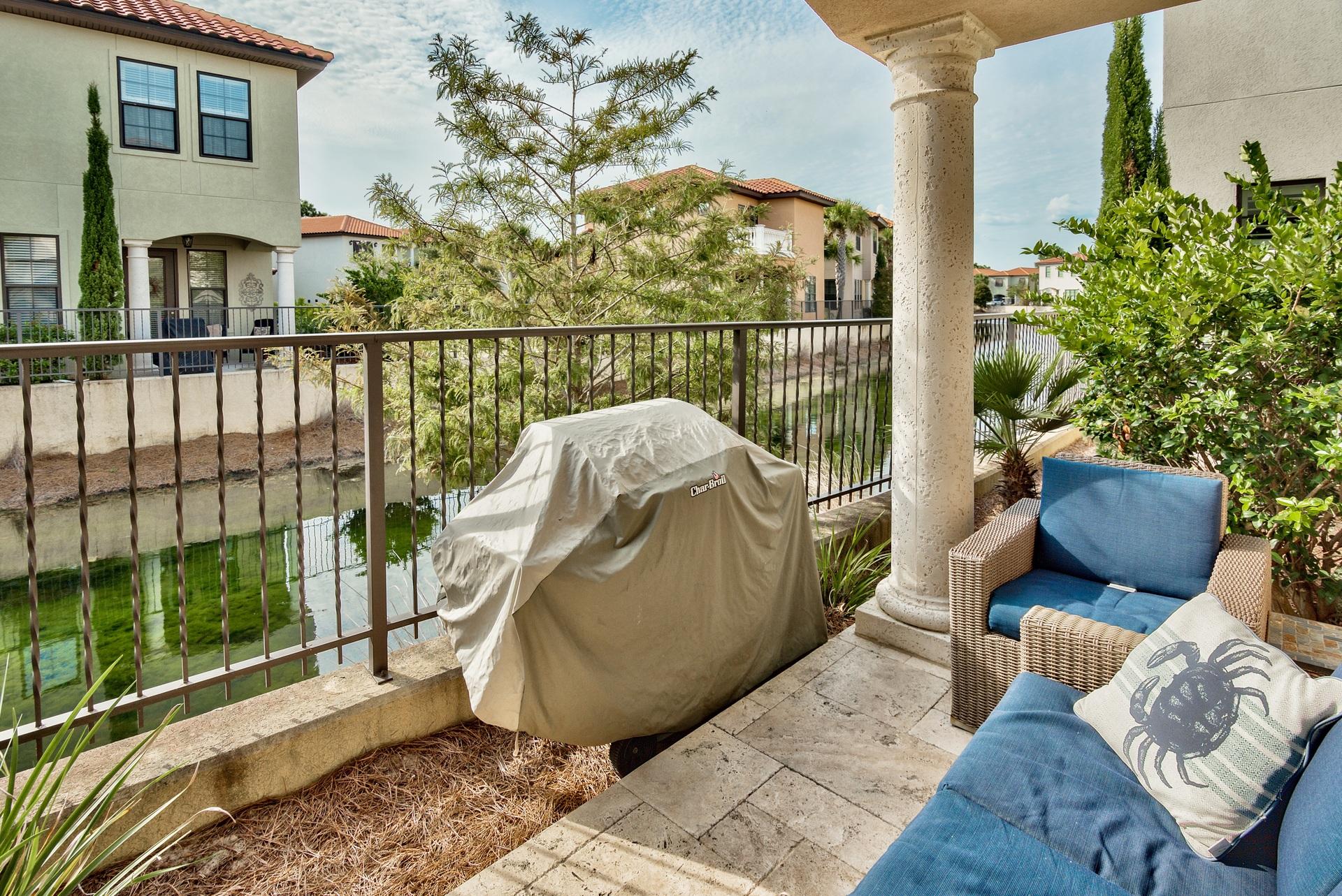 VILLA LAGO - Residential