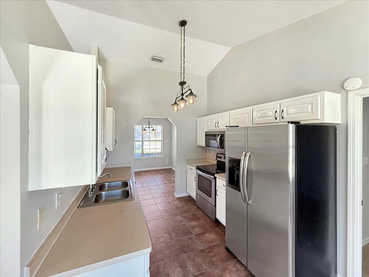 HOLLEY BY THE SEA - Residential