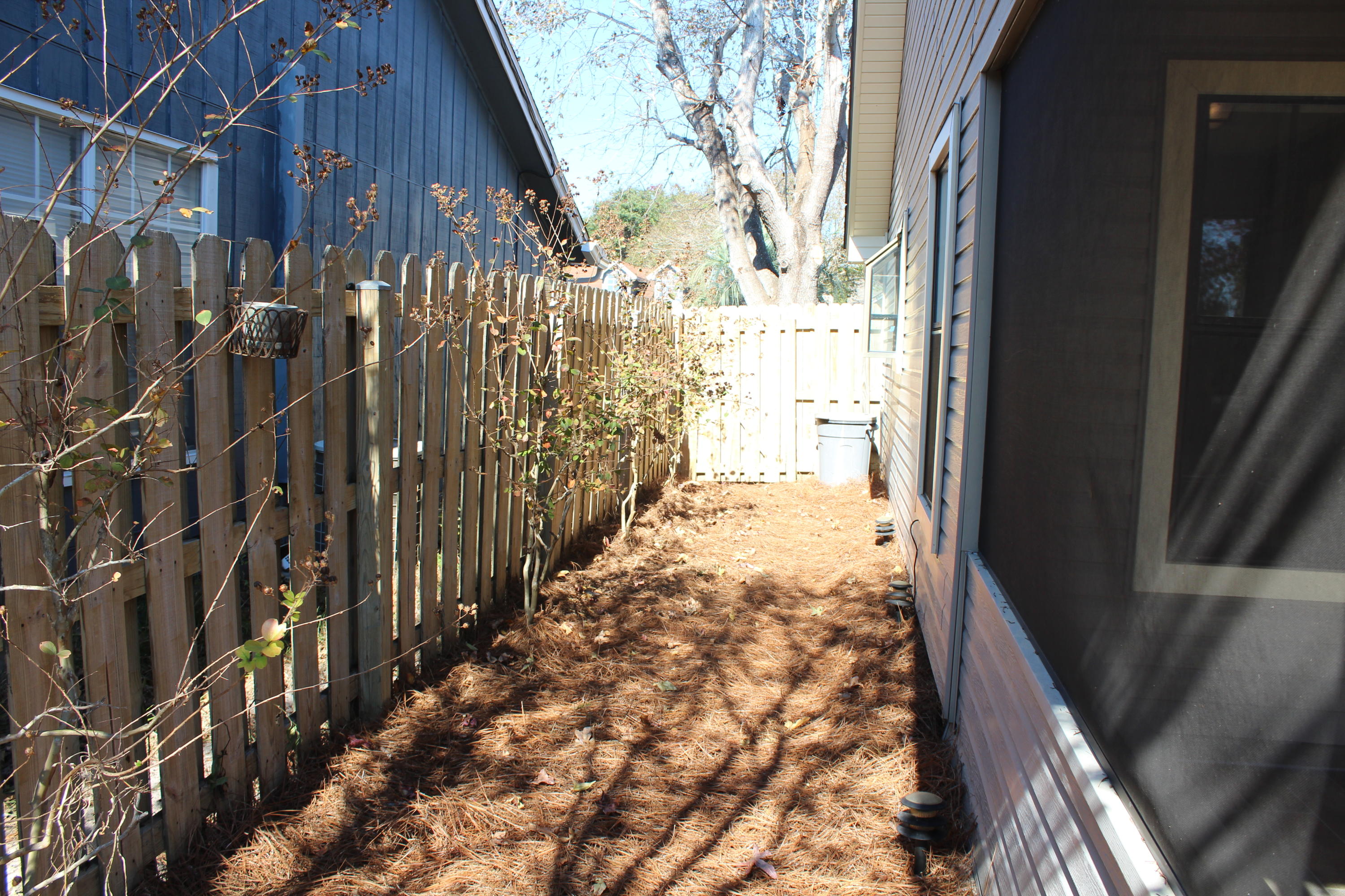 WOODLAND PARK ESTATES - Residential