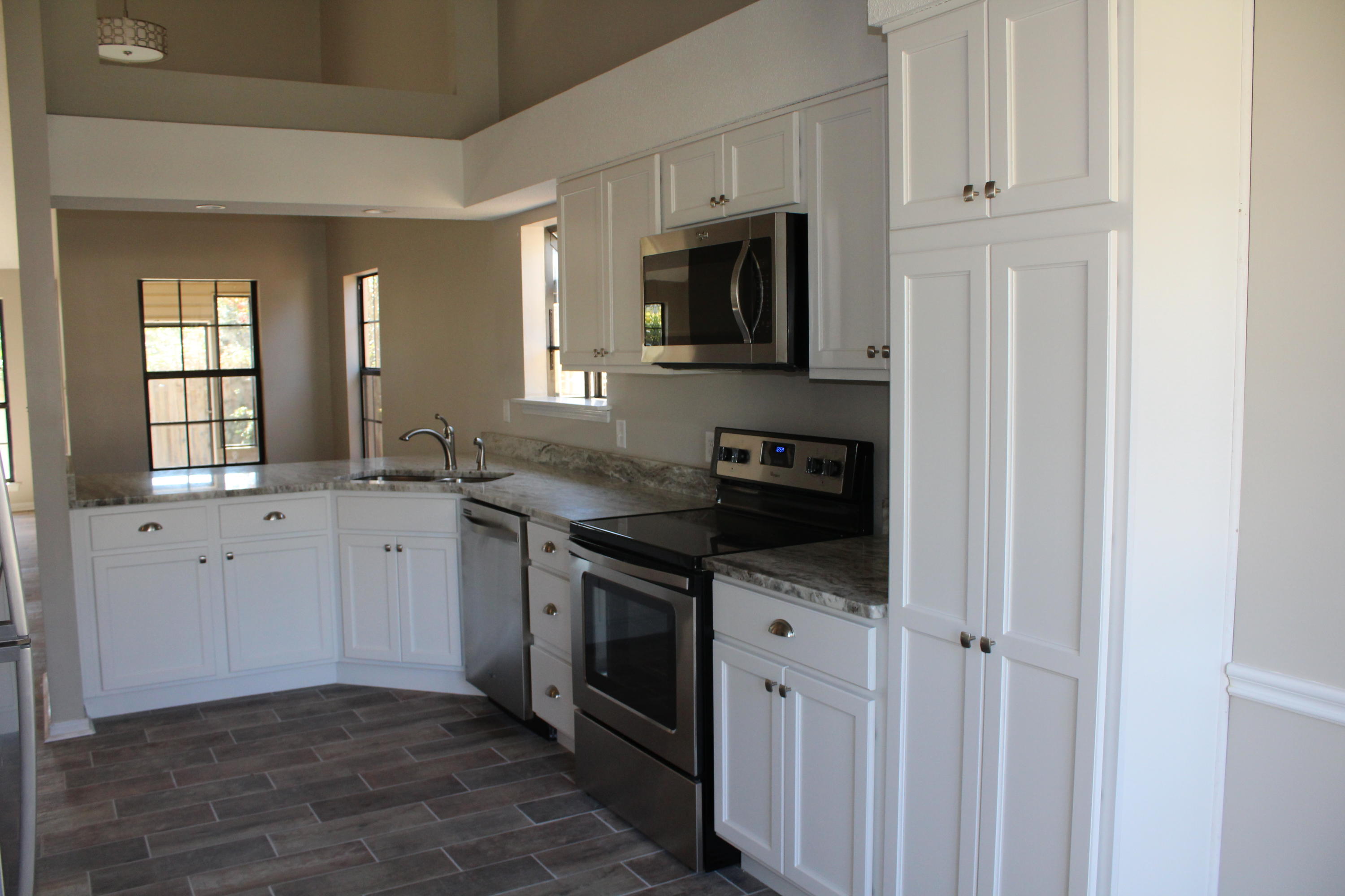 WOODLAND PARK ESTATES - Residential