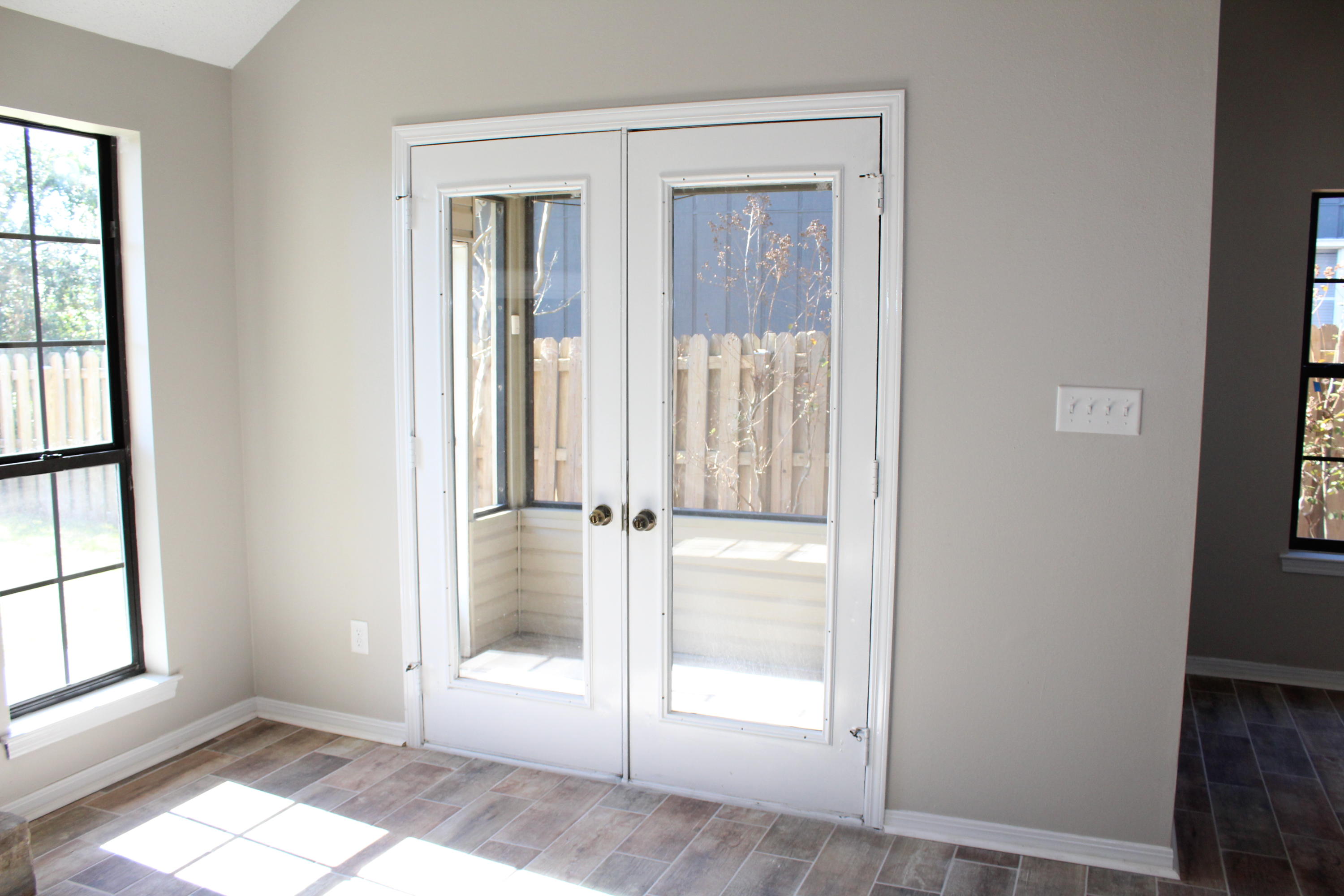 WOODLAND PARK ESTATES - Residential