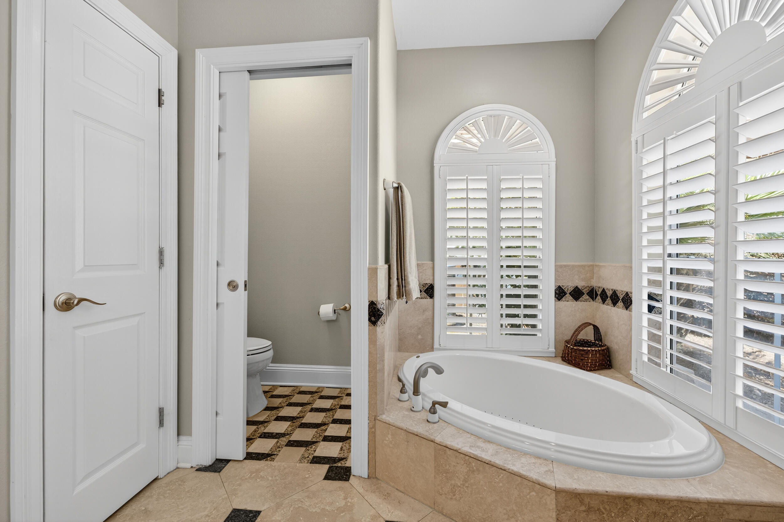 REGATTA BAY PATIO HOMES - Residential