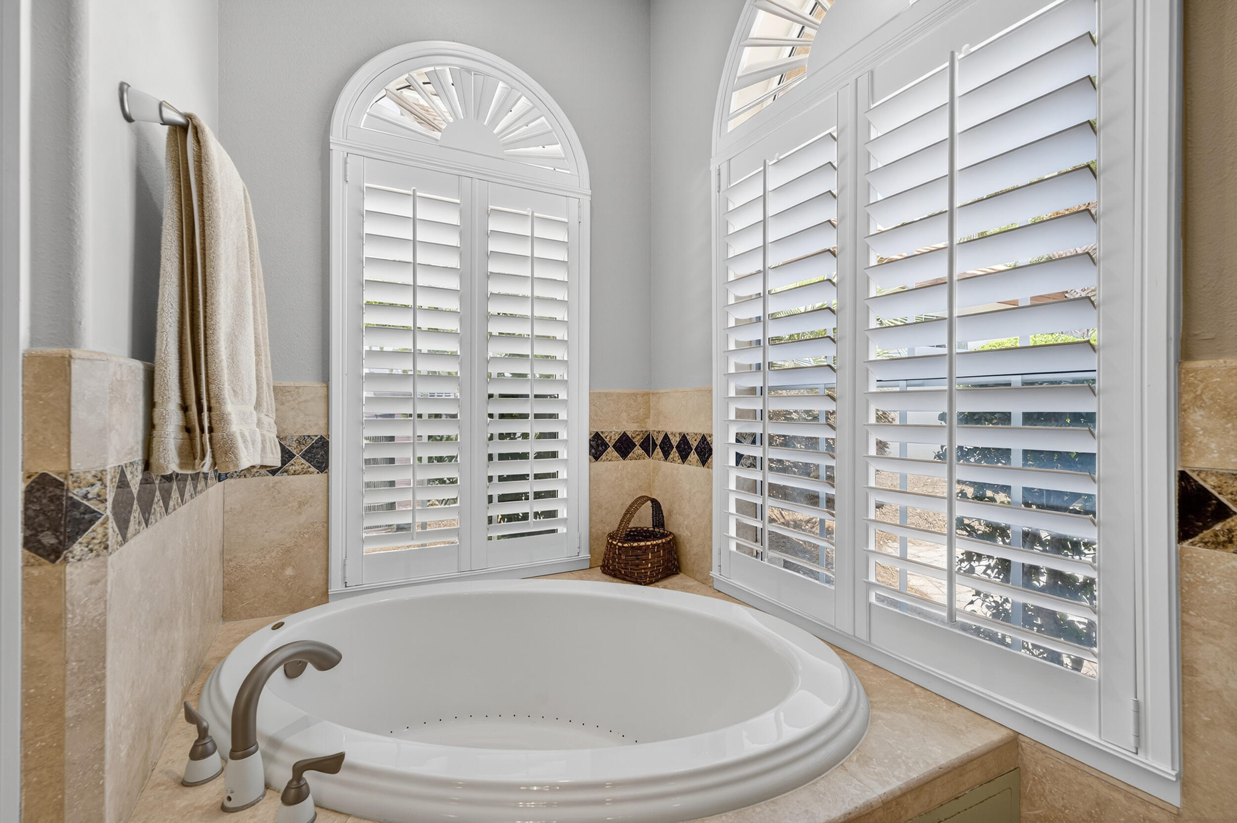 REGATTA BAY PATIO HOMES - Residential