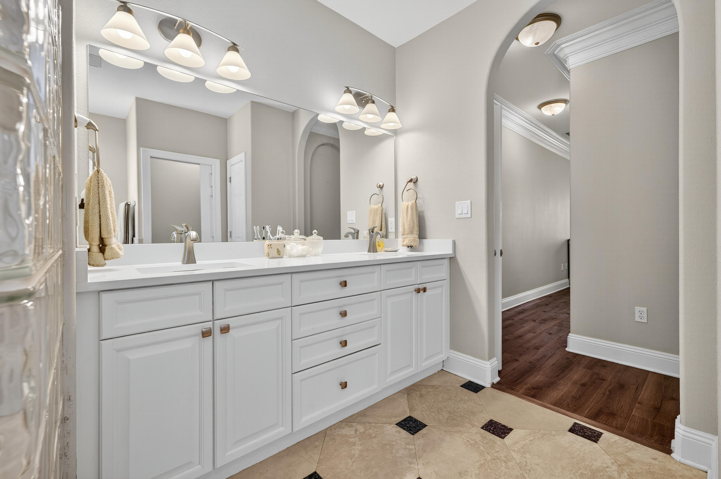 REGATTA BAY PATIO HOMES - Residential