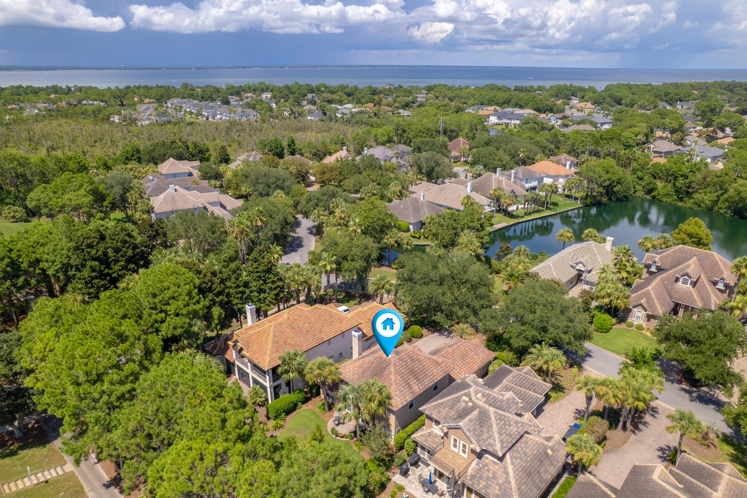 REGATTA BAY PATIO HOMES - Residential