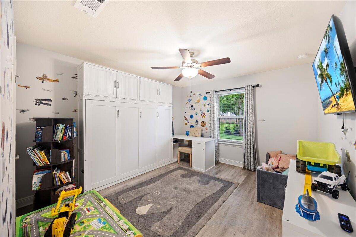 HIDDEN CREEK AT HOLLEY BY THE SEA - Residential