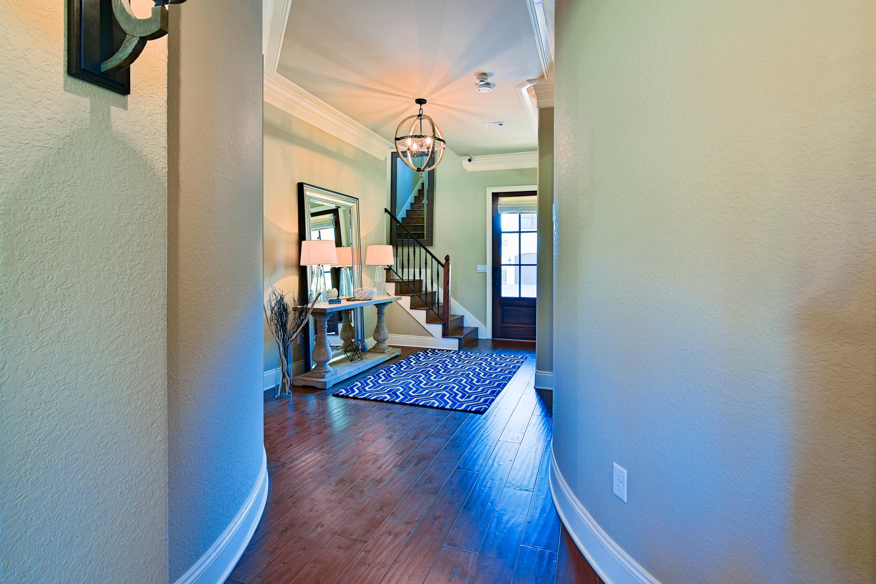 Villa Lago - Residential