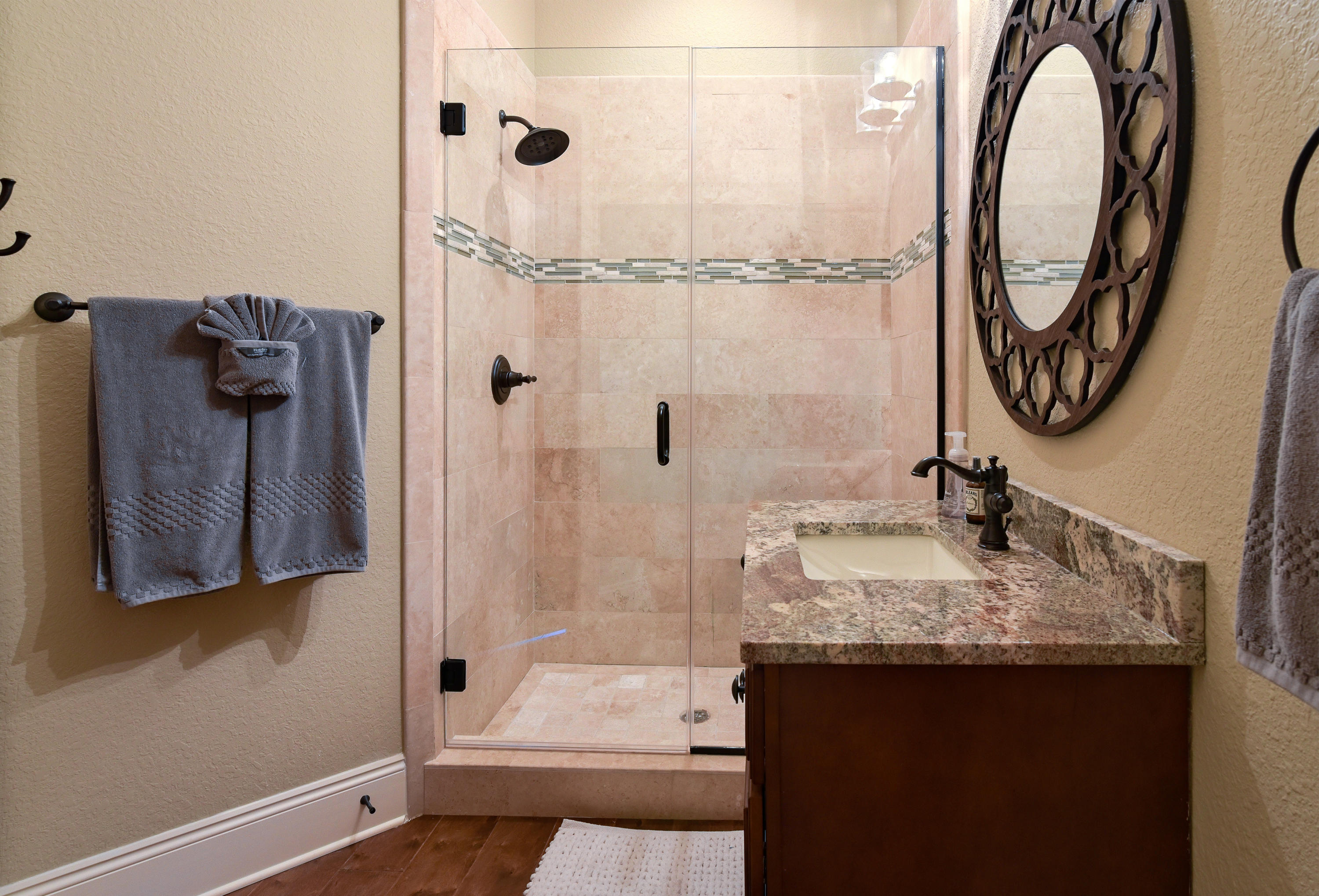 Villa Lago - Residential