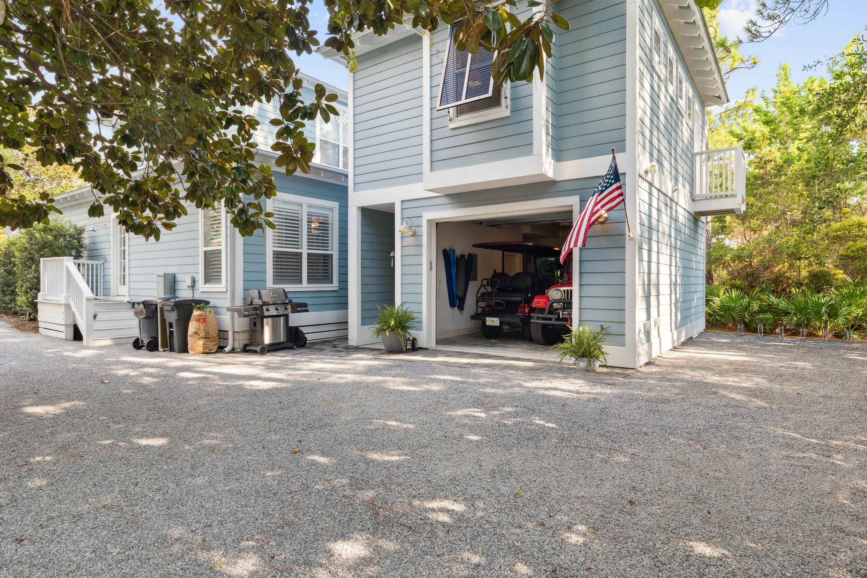 GROVE BY THE SEA - Residential