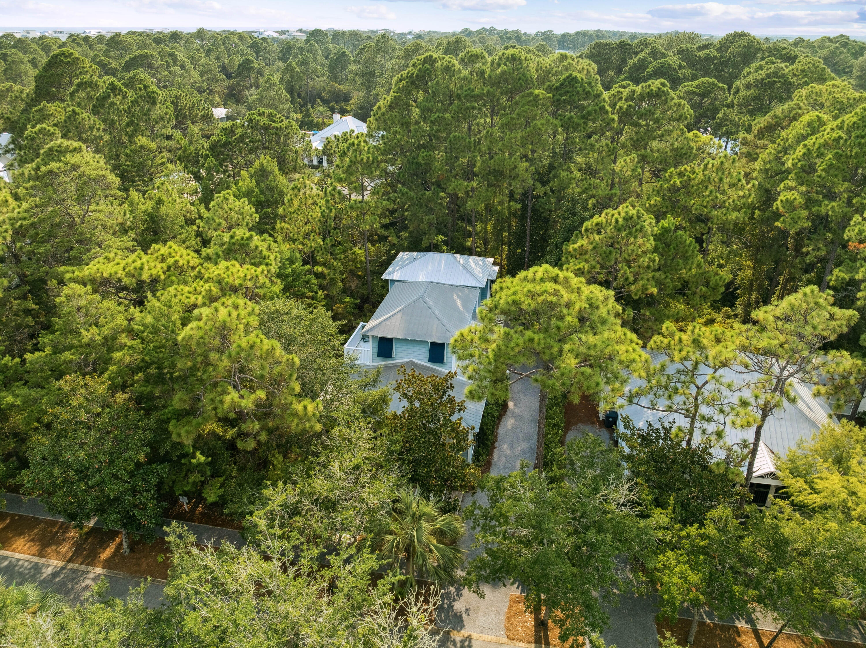 GROVE BY THE SEA - Residential