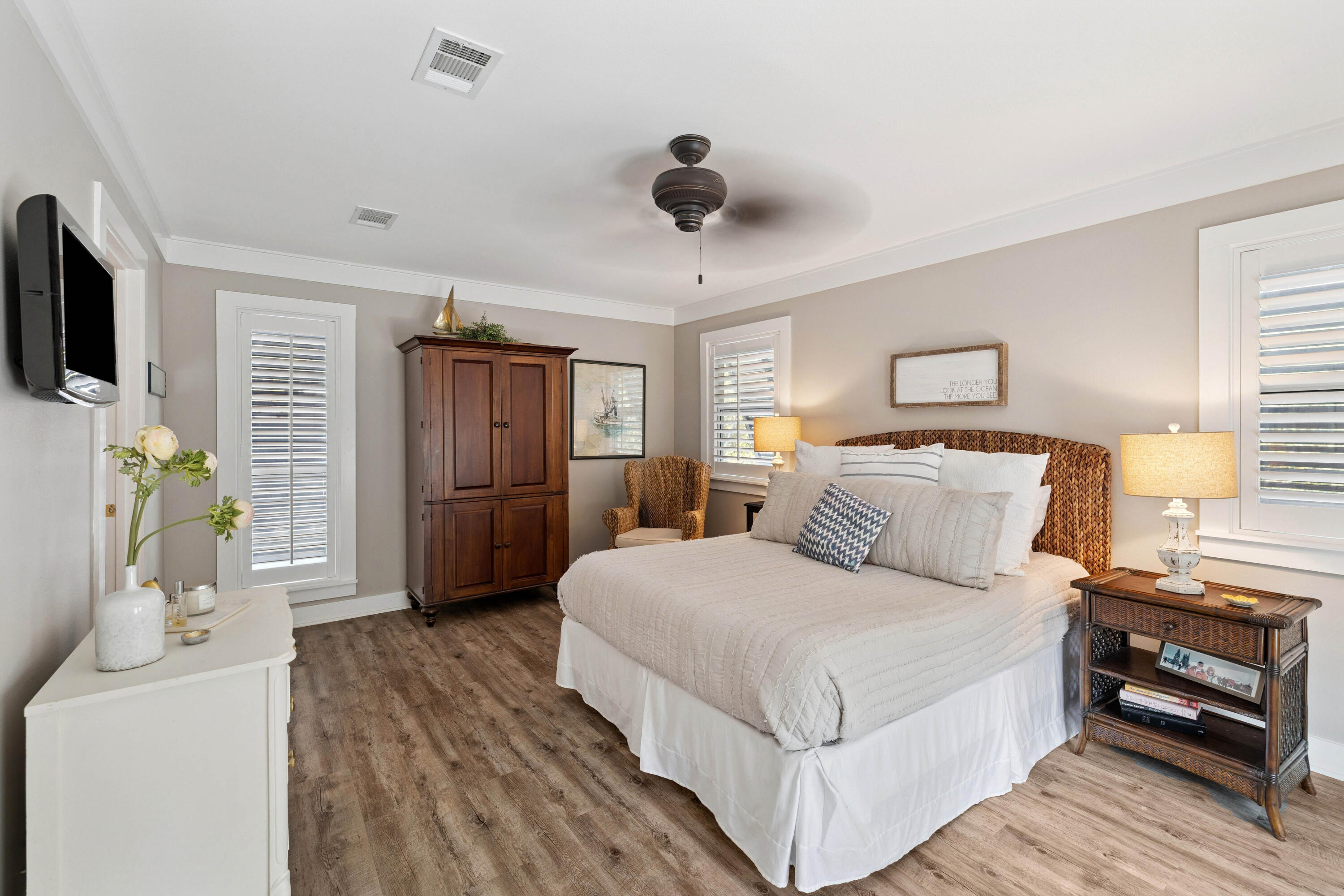 GROVE BY THE SEA - Residential