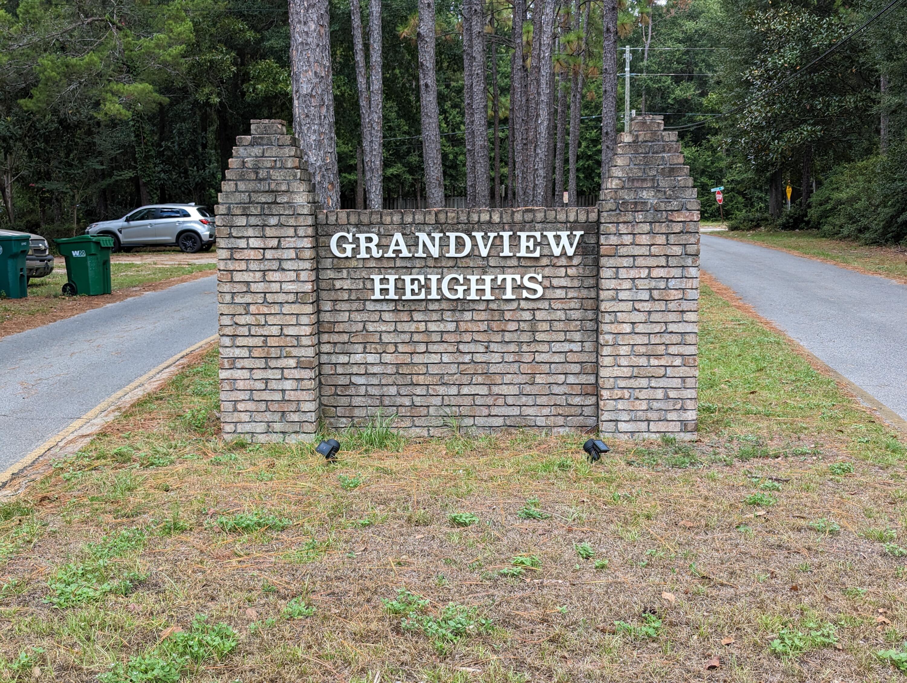 GRANDVIEW HEIGHTS - Land