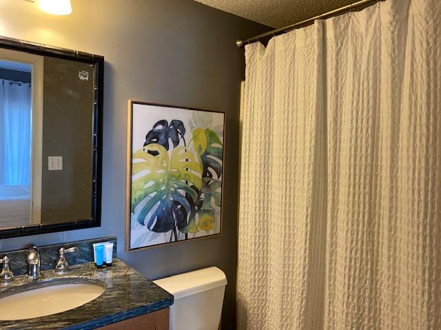 EMERALD HILL CONDO PH 3 - Residential