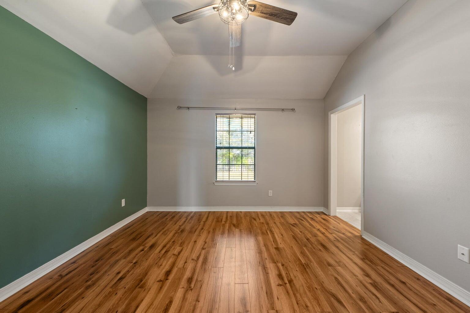 FOX DEN VILLAGES - Residential Lease