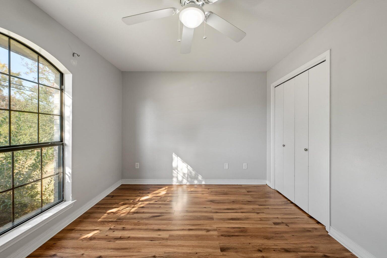 FOX DEN VILLAGES - Residential Lease