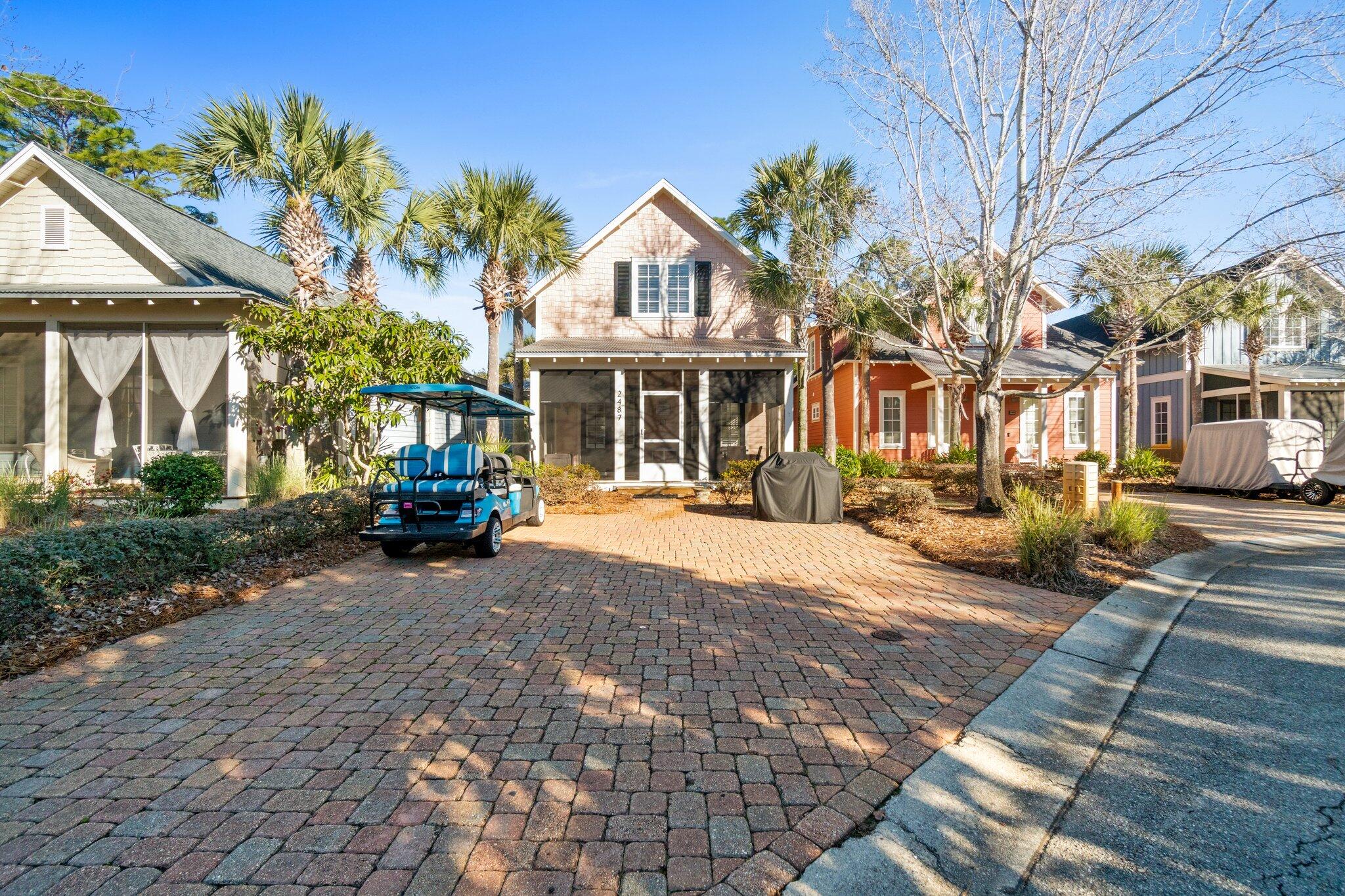 BUNGALOS AT SANDESTIN - Residential