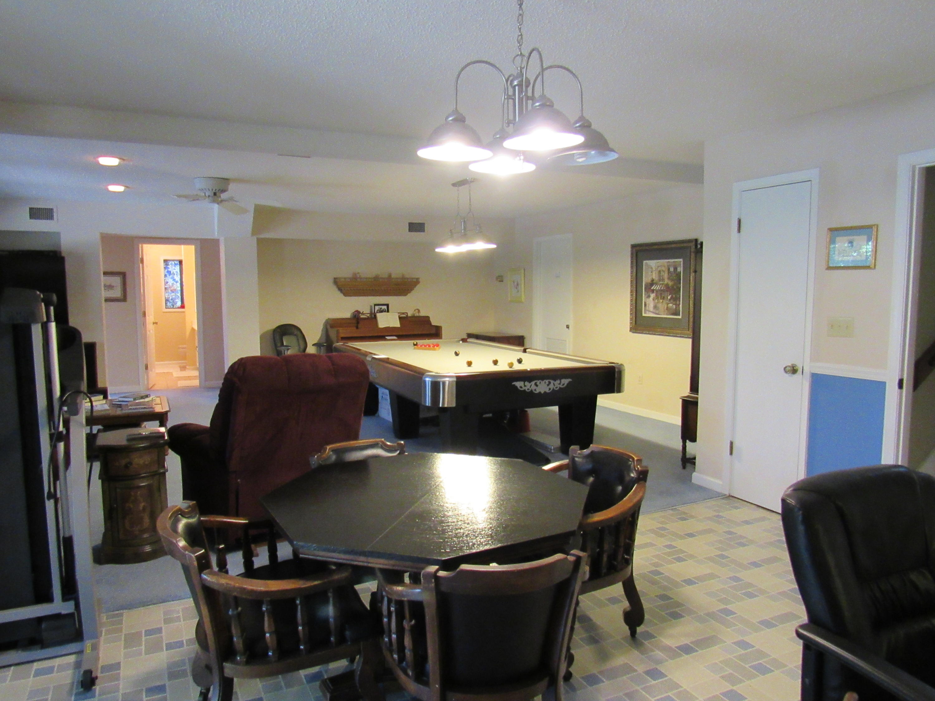 ROCKY BAYOU COUNTRY CLUB ESTATES 1 - Residential