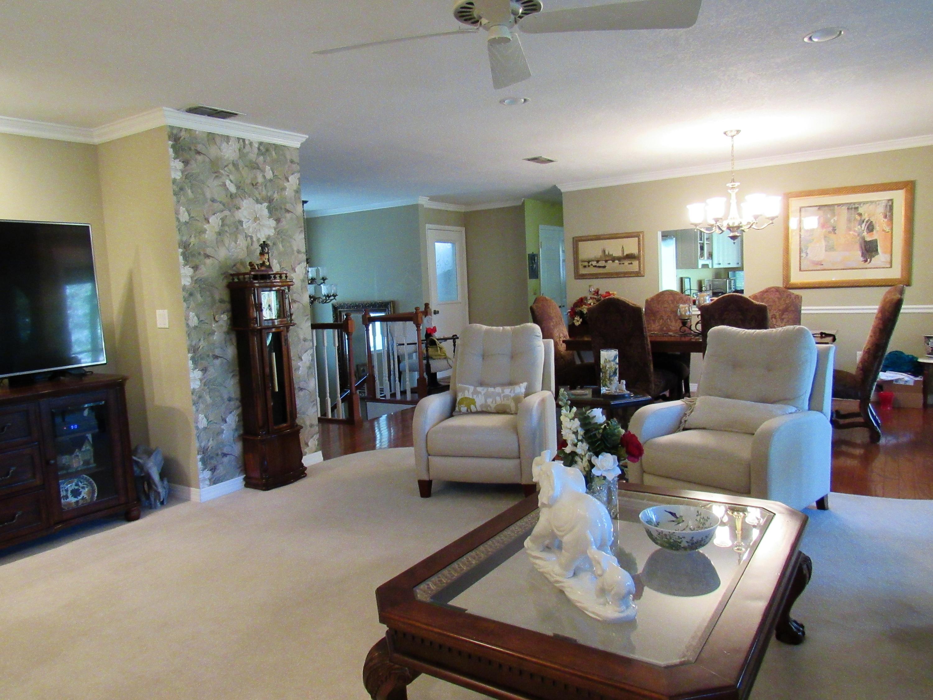 ROCKY BAYOU COUNTRY CLUB ESTATES 1 - Residential