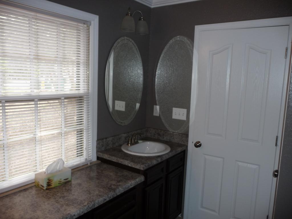 PINECREST HILLS - Residential