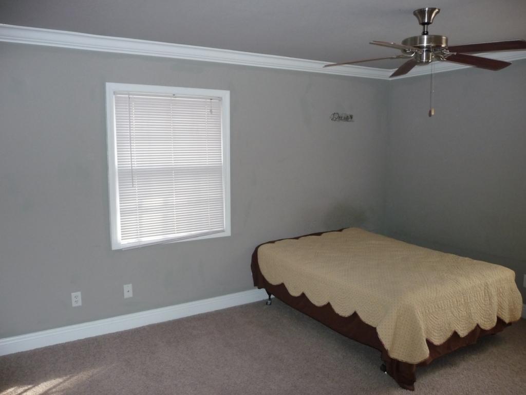 PINECREST HILLS - Residential