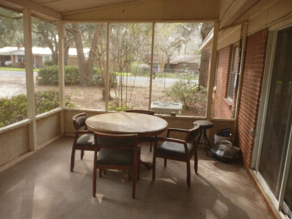 PINECREST HILLS - Residential